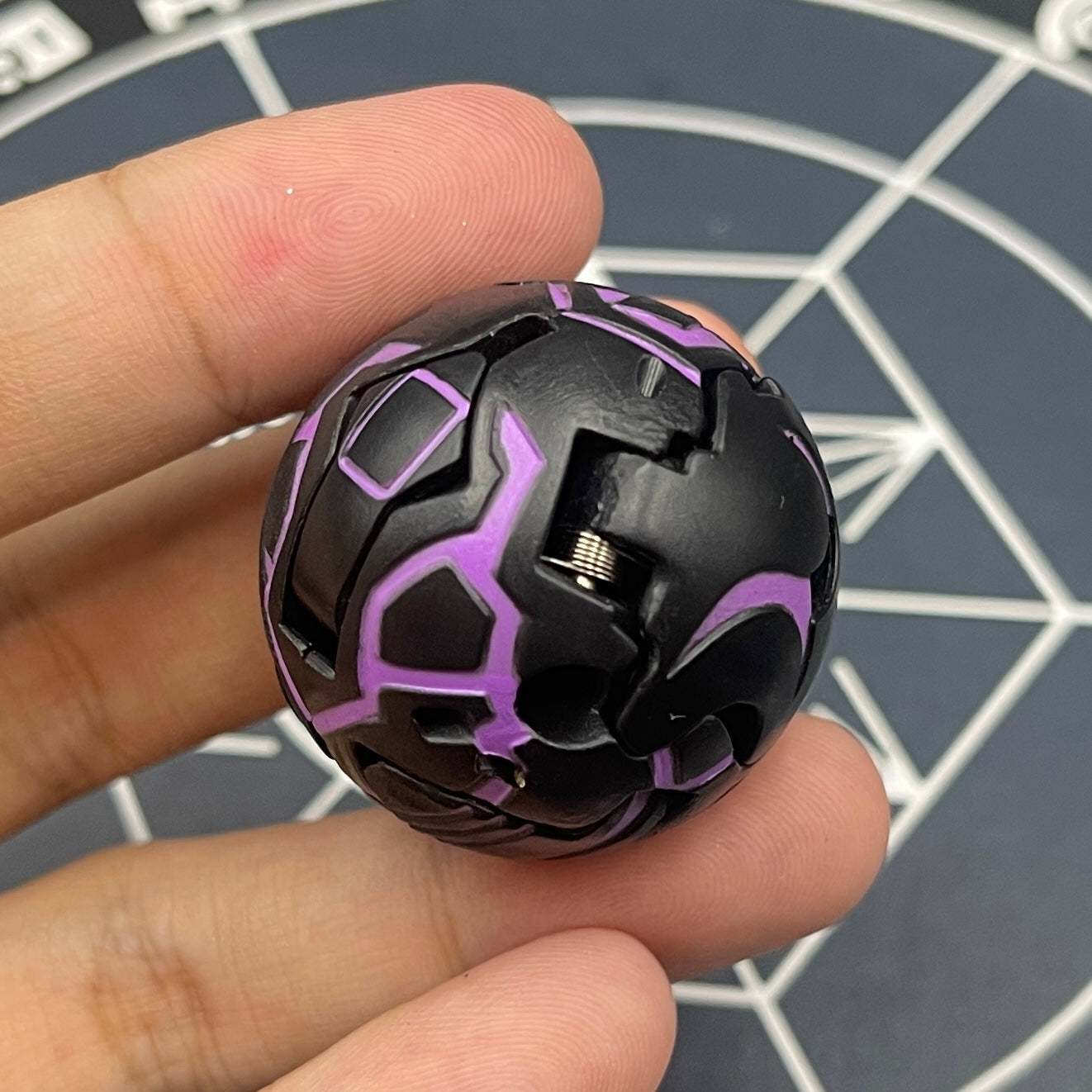 Darkus Tuskor B2 Bakugan Battle Brawlers