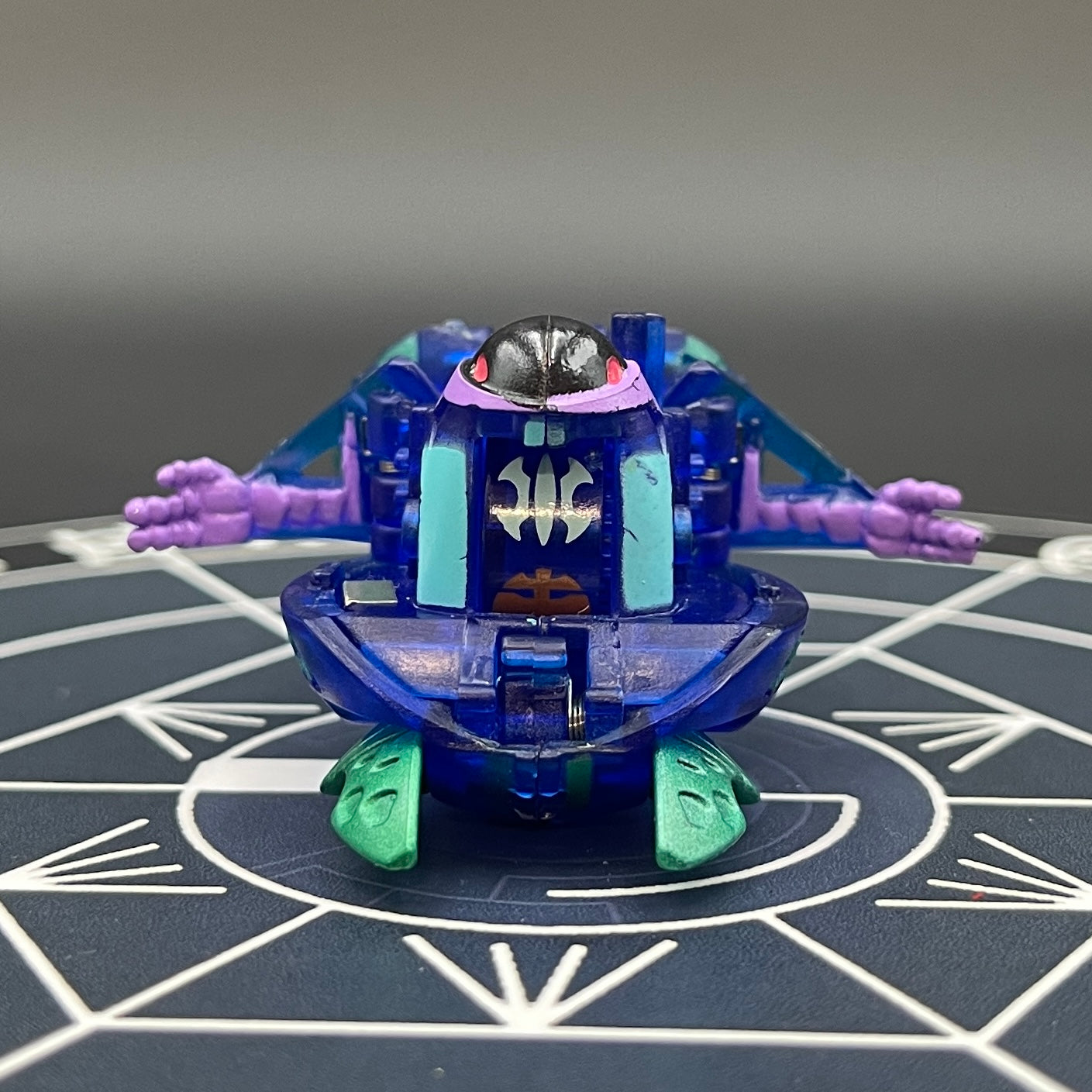 Aquos Preyas B2 Translucent Bakugan Battle Brawlers
