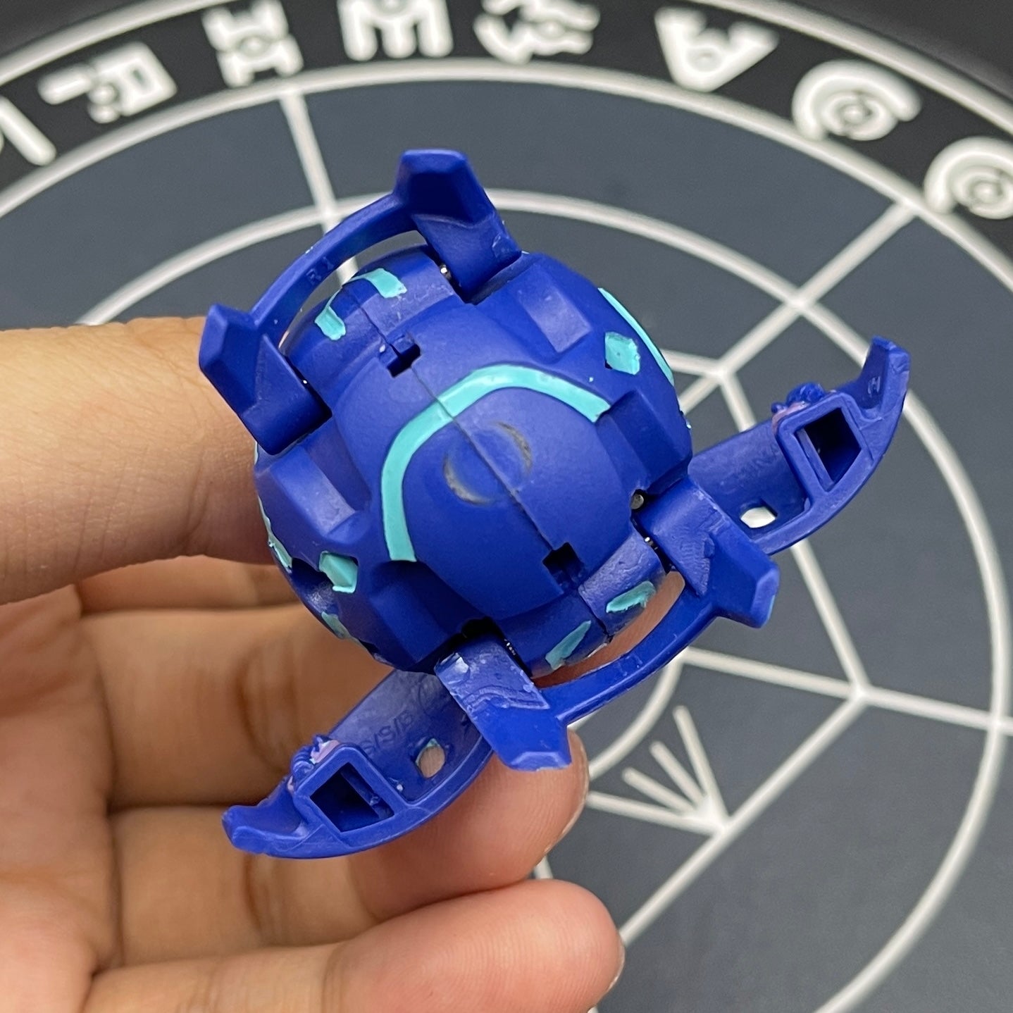Aquos Siege B2 Ver. Anime Bakugan Battle Brawlers