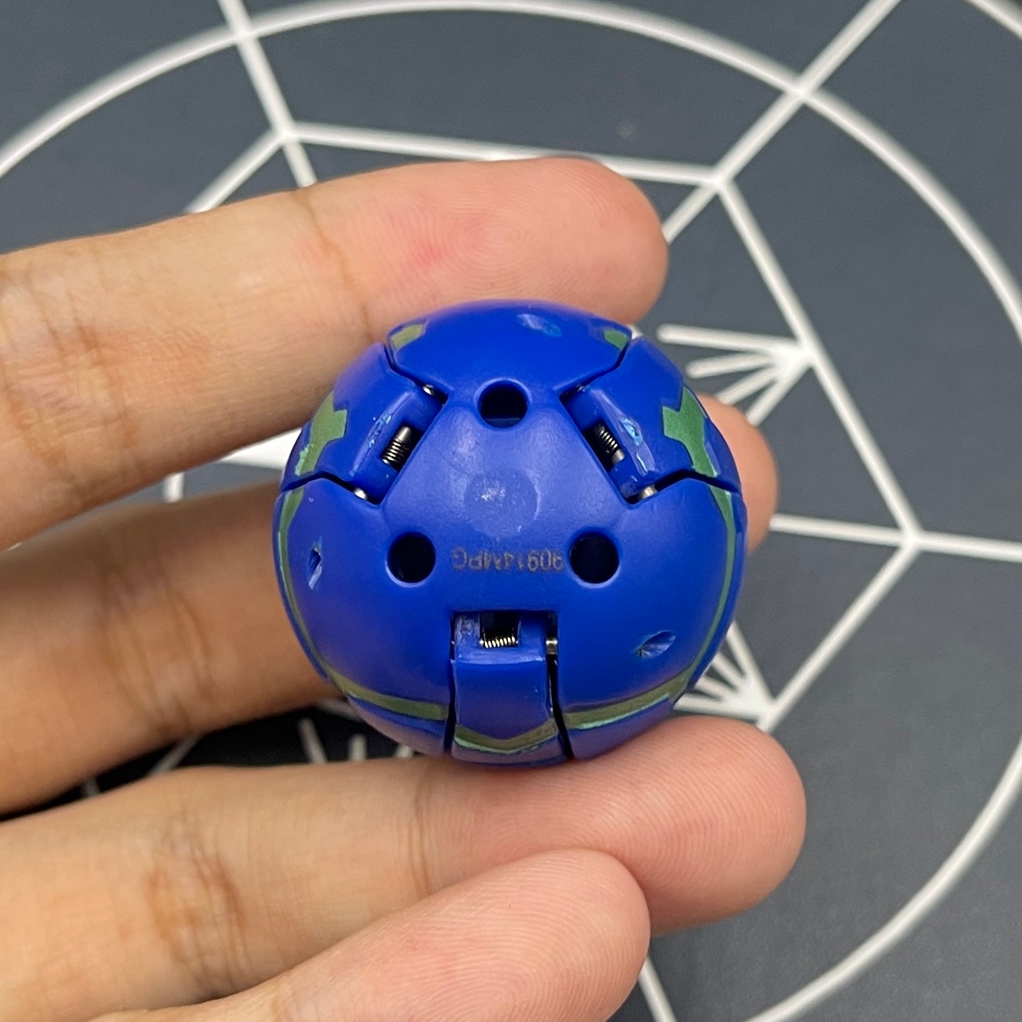 Aquos Juggernoid B2 Bakugan Battle Brawlers
