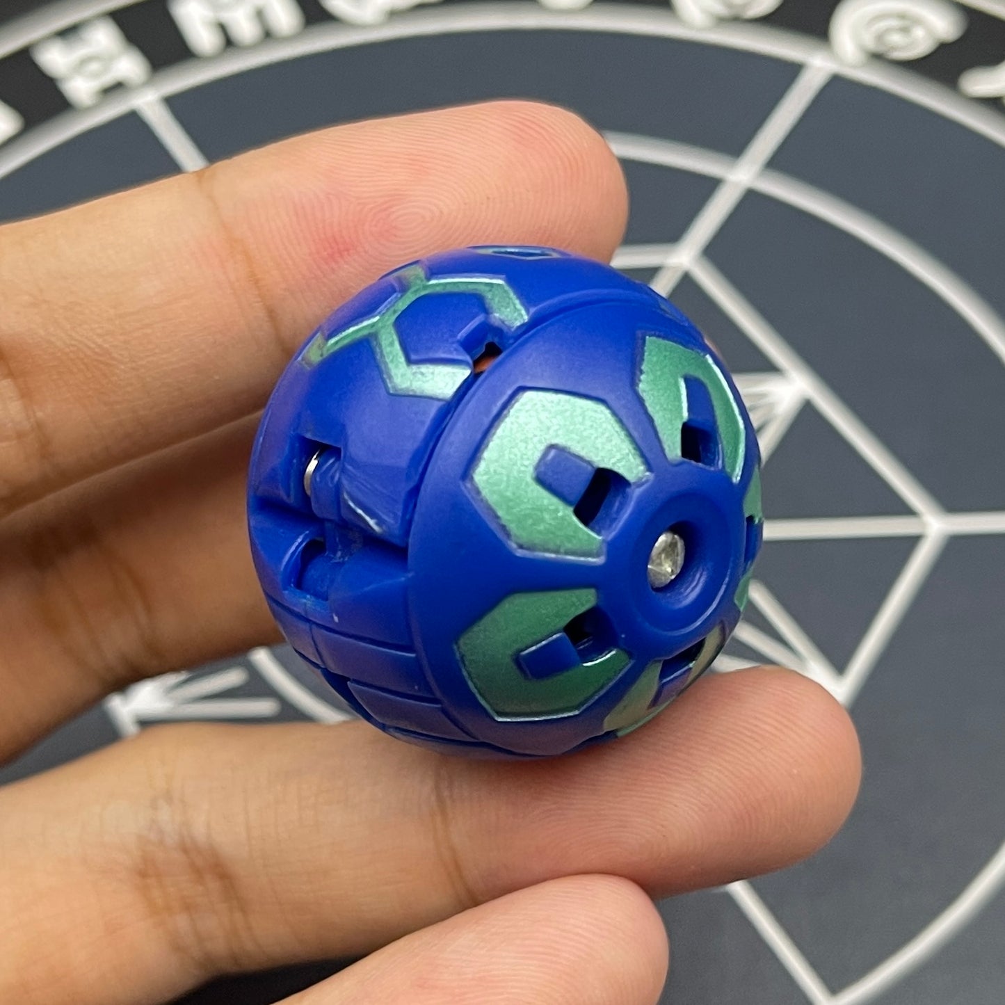 Aquos Serpenoid B2 Bakugan Battle Brawlers