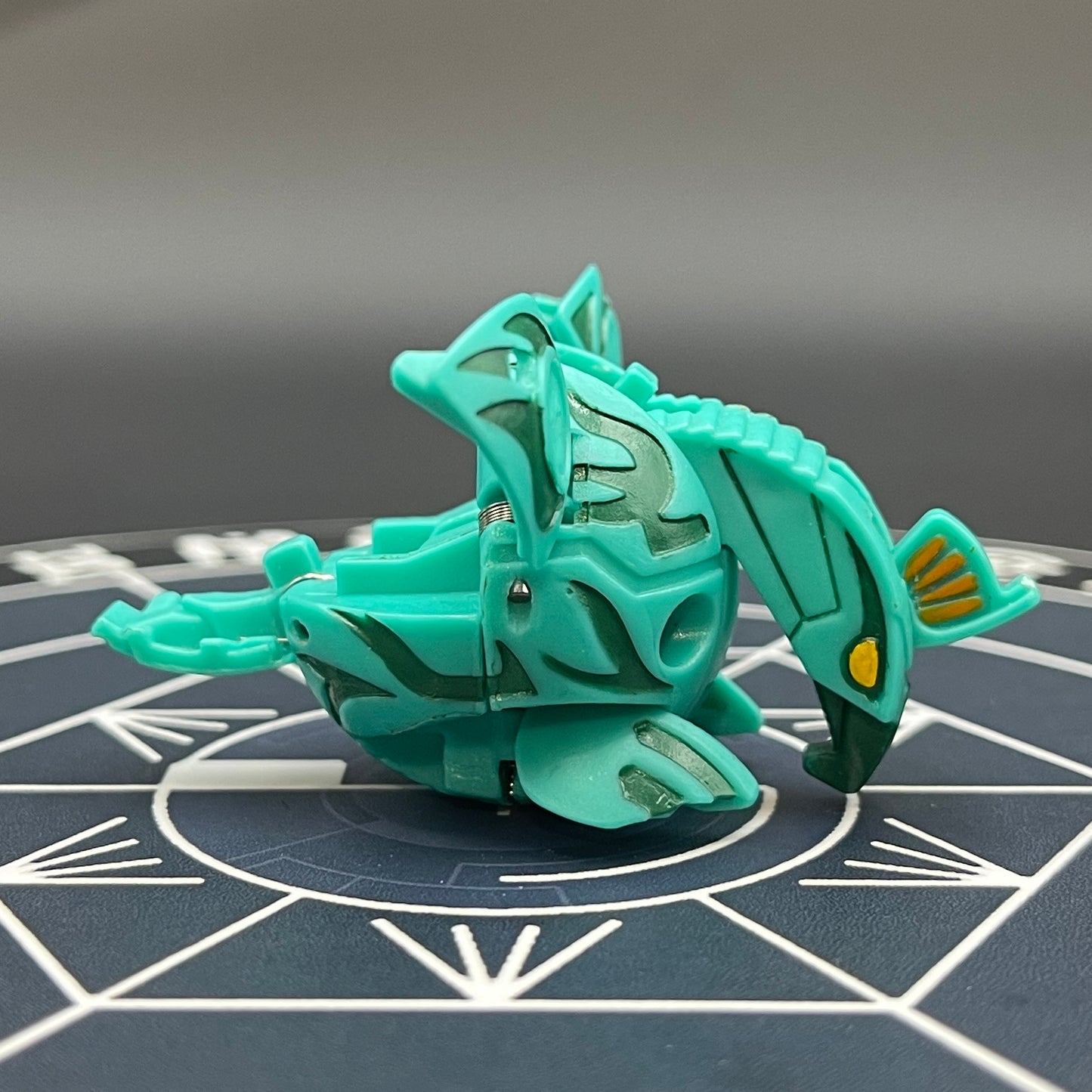 Ventus Skyress B2 Bakugan Battle Brawlers