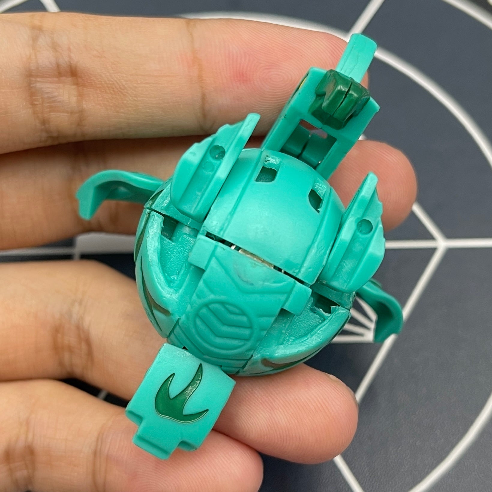Ventus Skyress B2 Bakugan Battle Brawlers