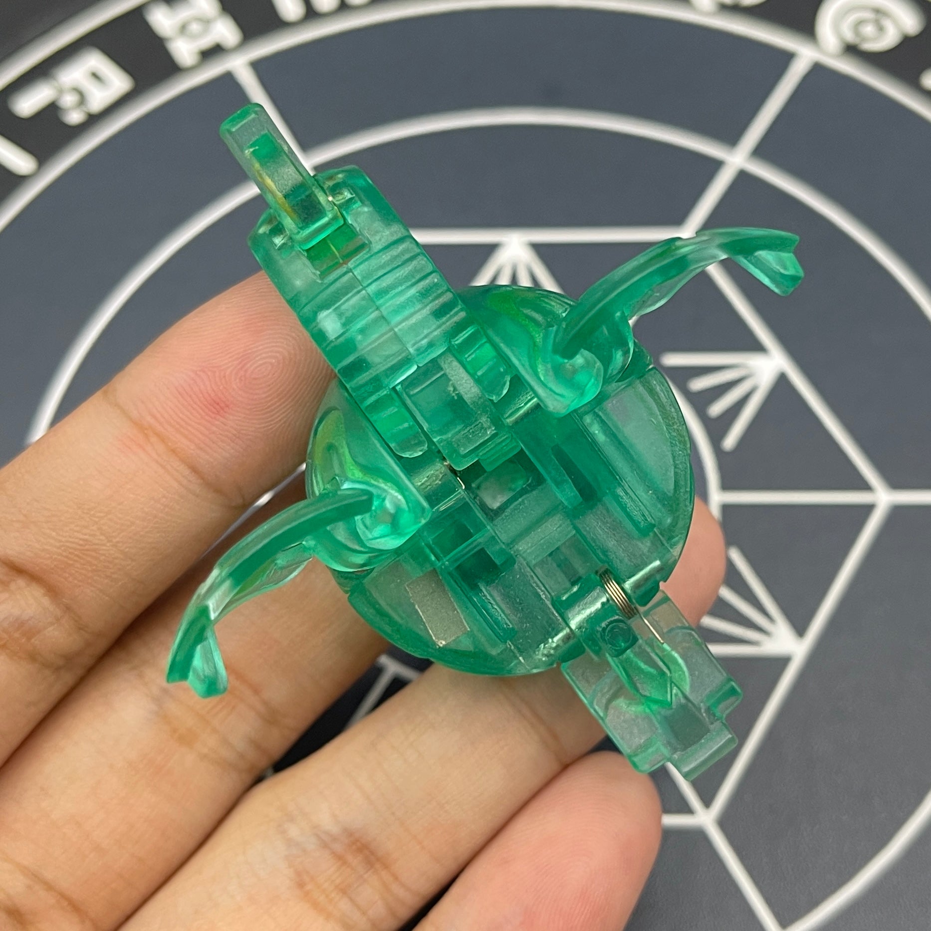 Ventus Skyress B2 Translucent Bakugan Battle Brawlers