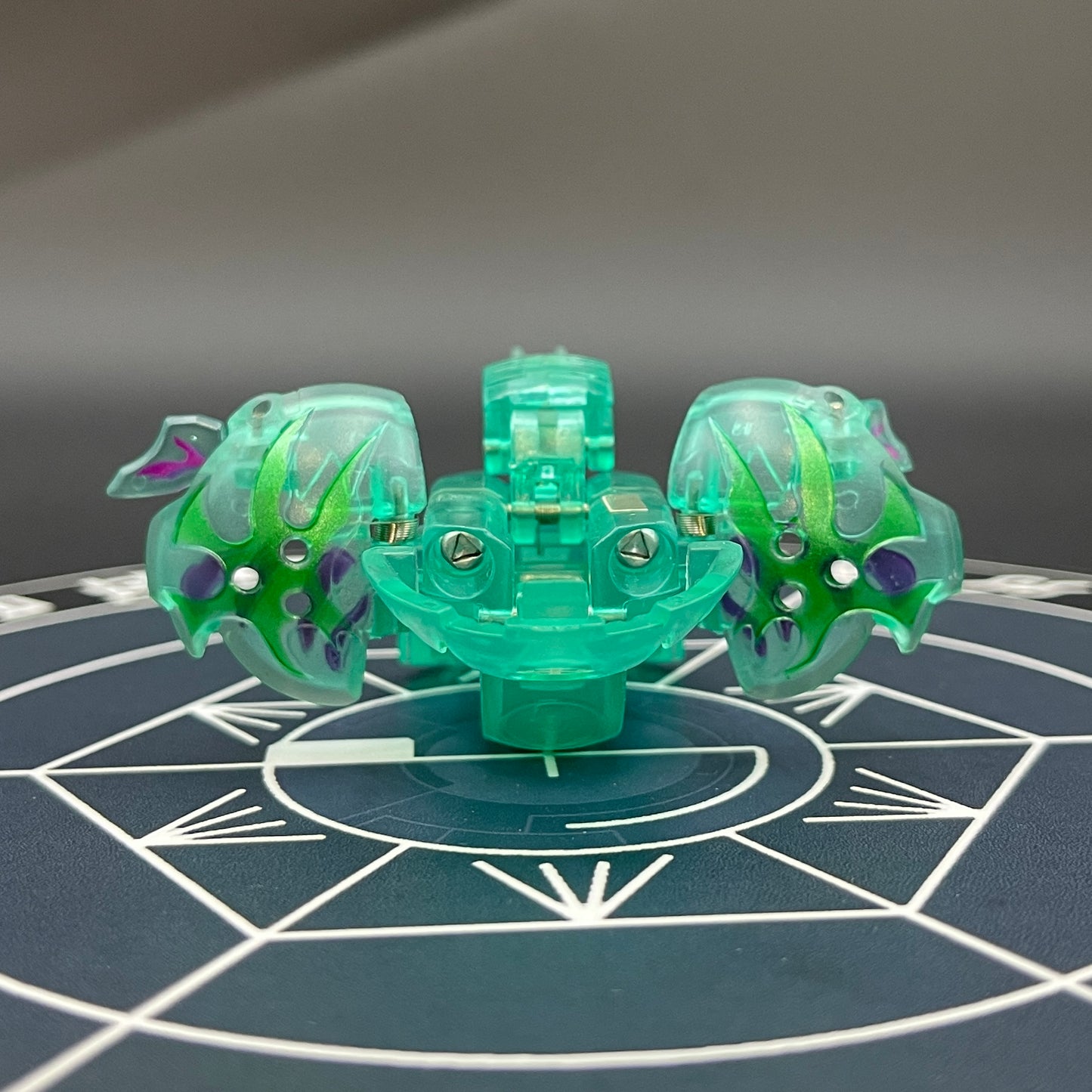 Ventus Storm Skyress B2 Translucent Bakugan Battle Brawlers
