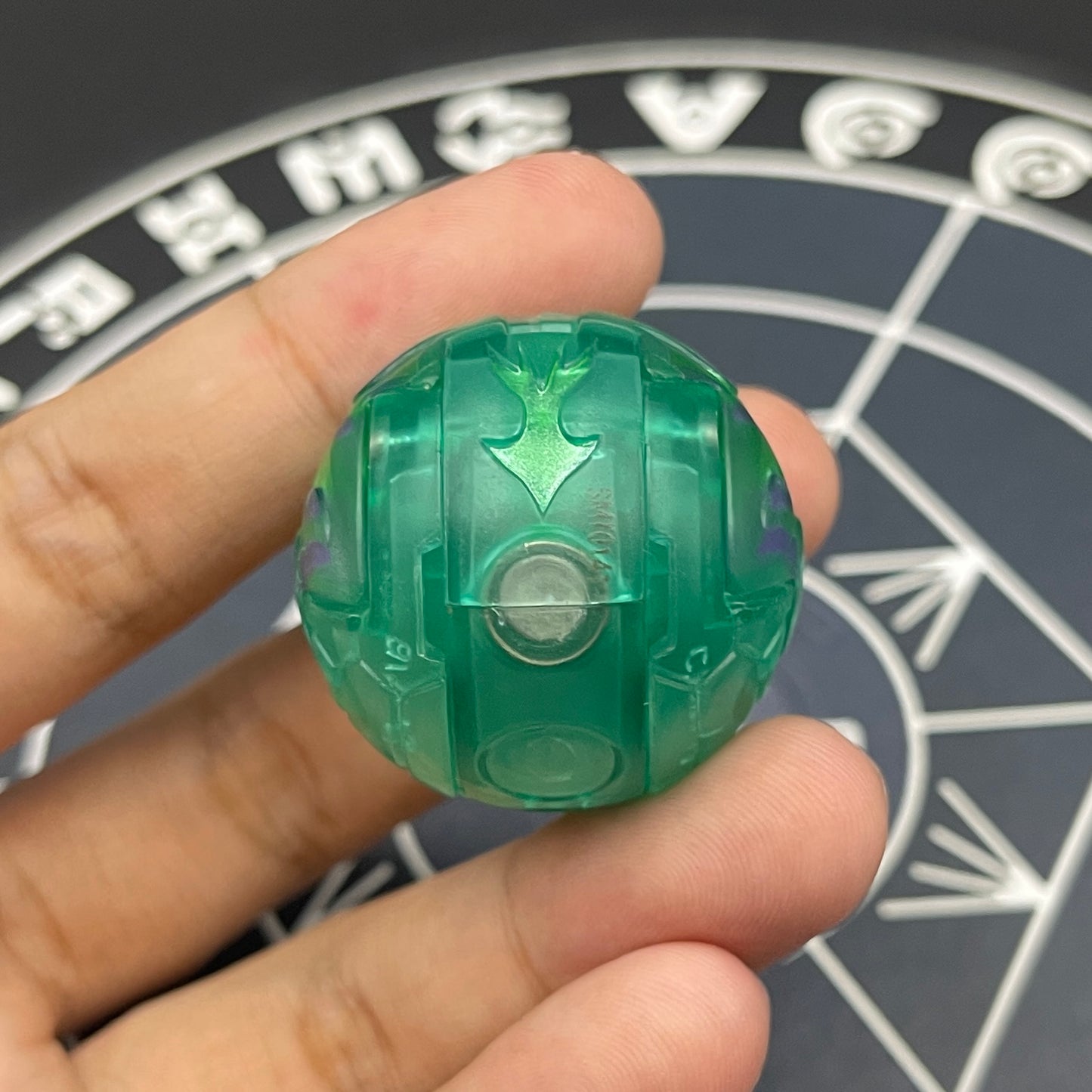 Ventus Storm Skyress B2 Translucent Bakugan Battle Brawlers