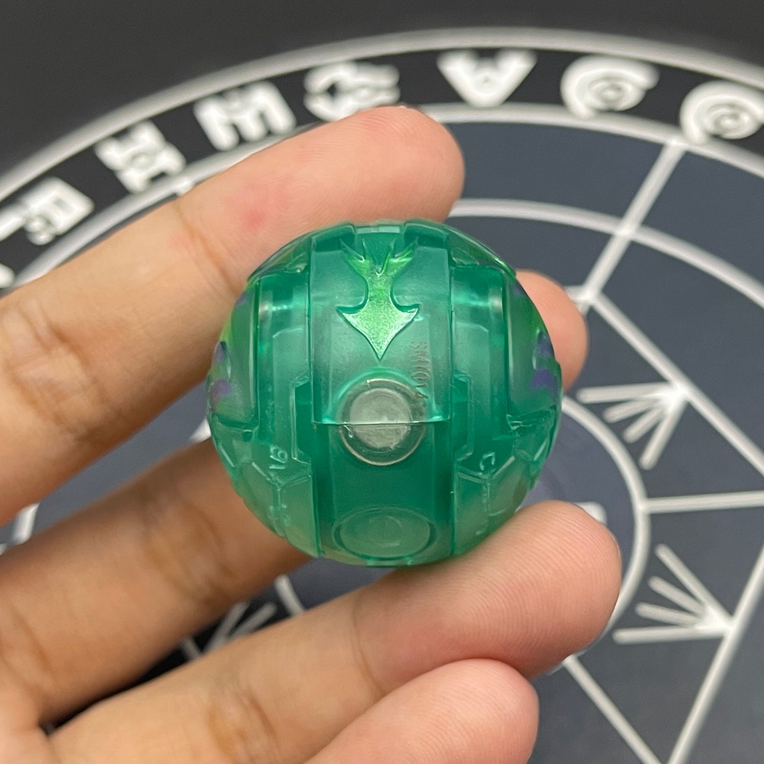 Ventus Storm Skyress B2 Translucent Bakugan Battle Brawlers