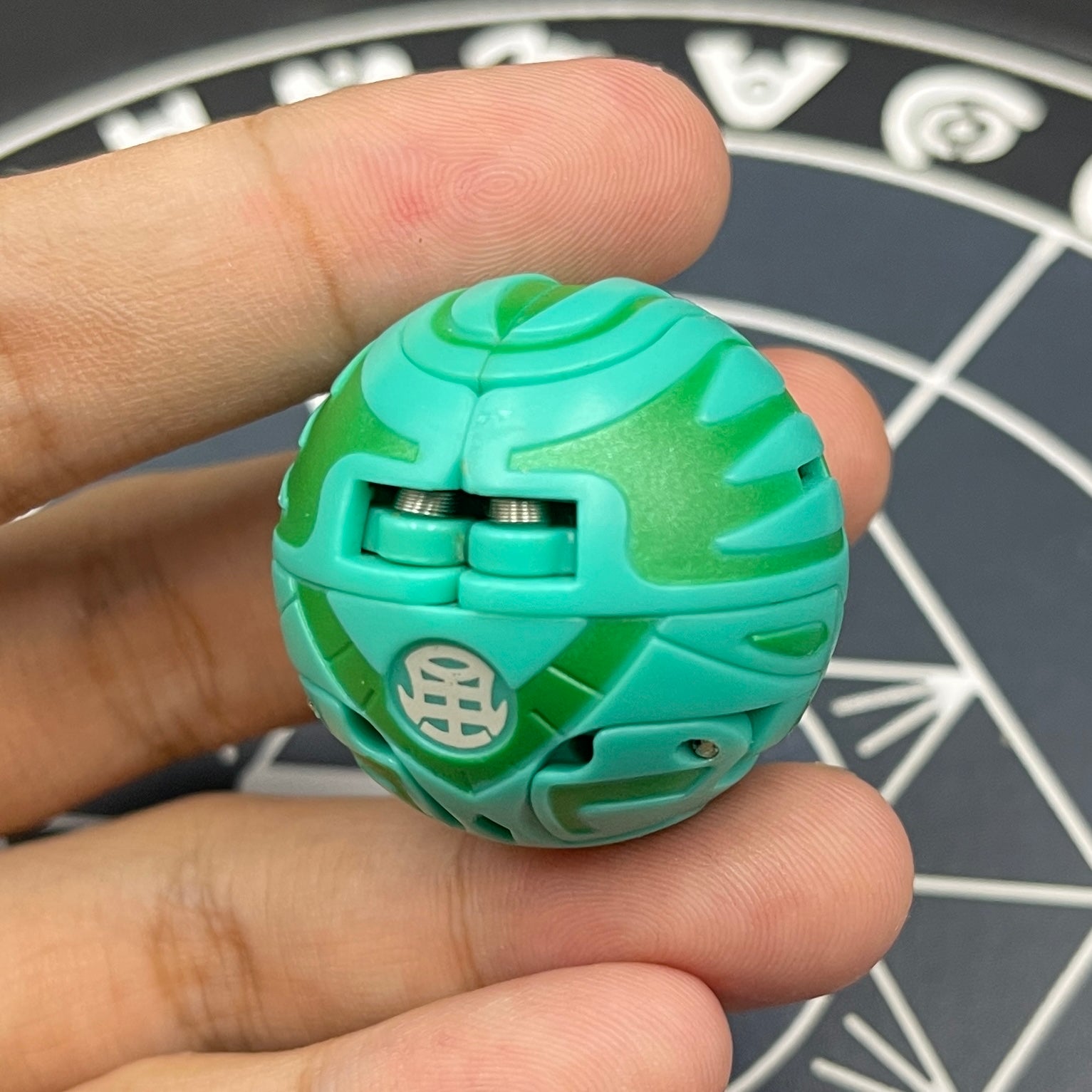 Ventus Monarus B2 Bakugan Battle Brawlers
