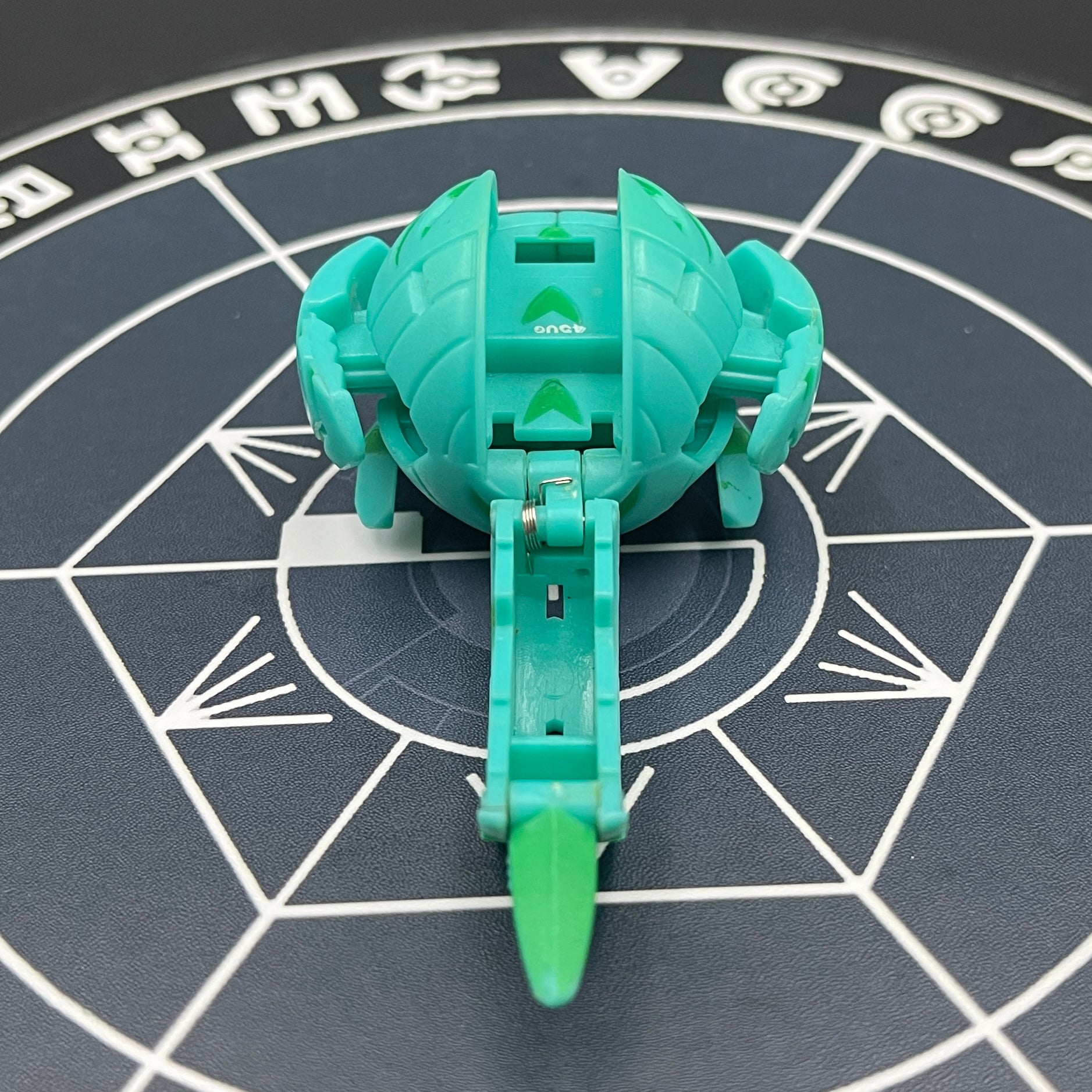 Ventus Limulus B2 Bakugan Battle Brawlers
