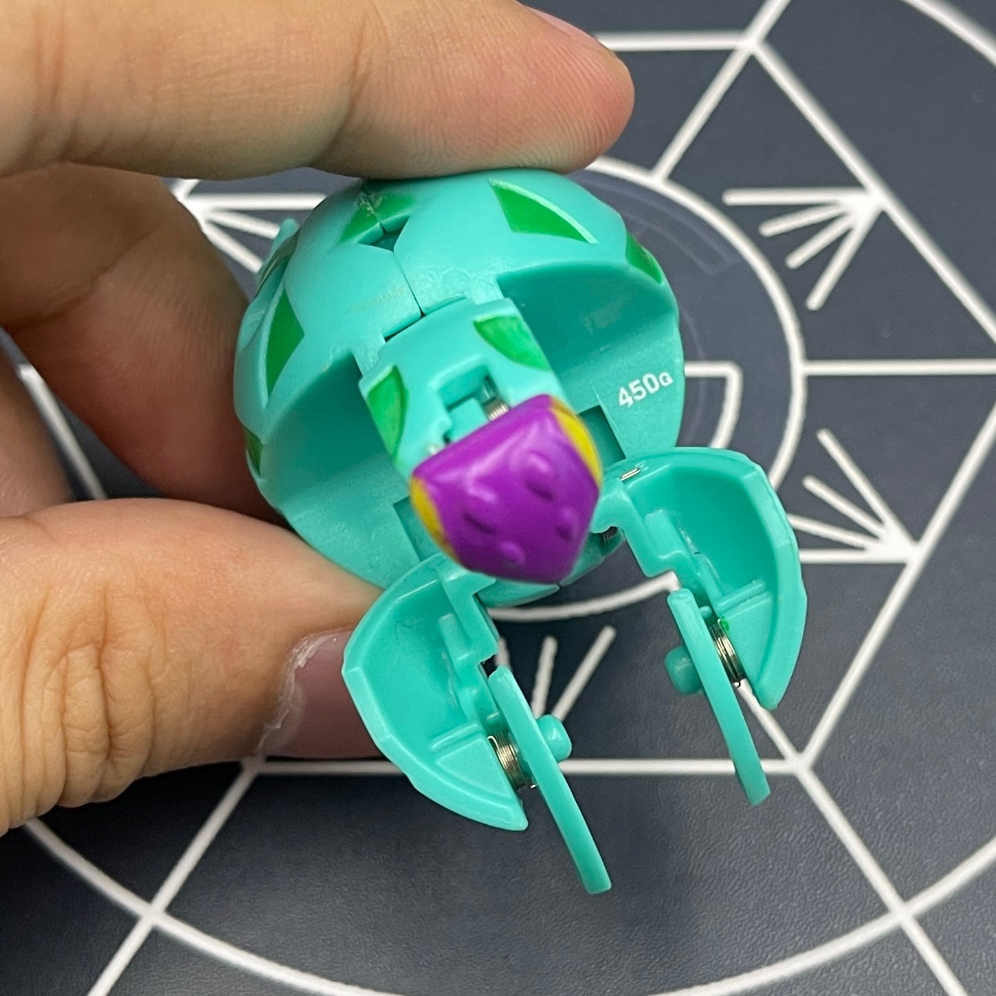 Ventus Mantris B2 Bakugan Battle Brawlers
