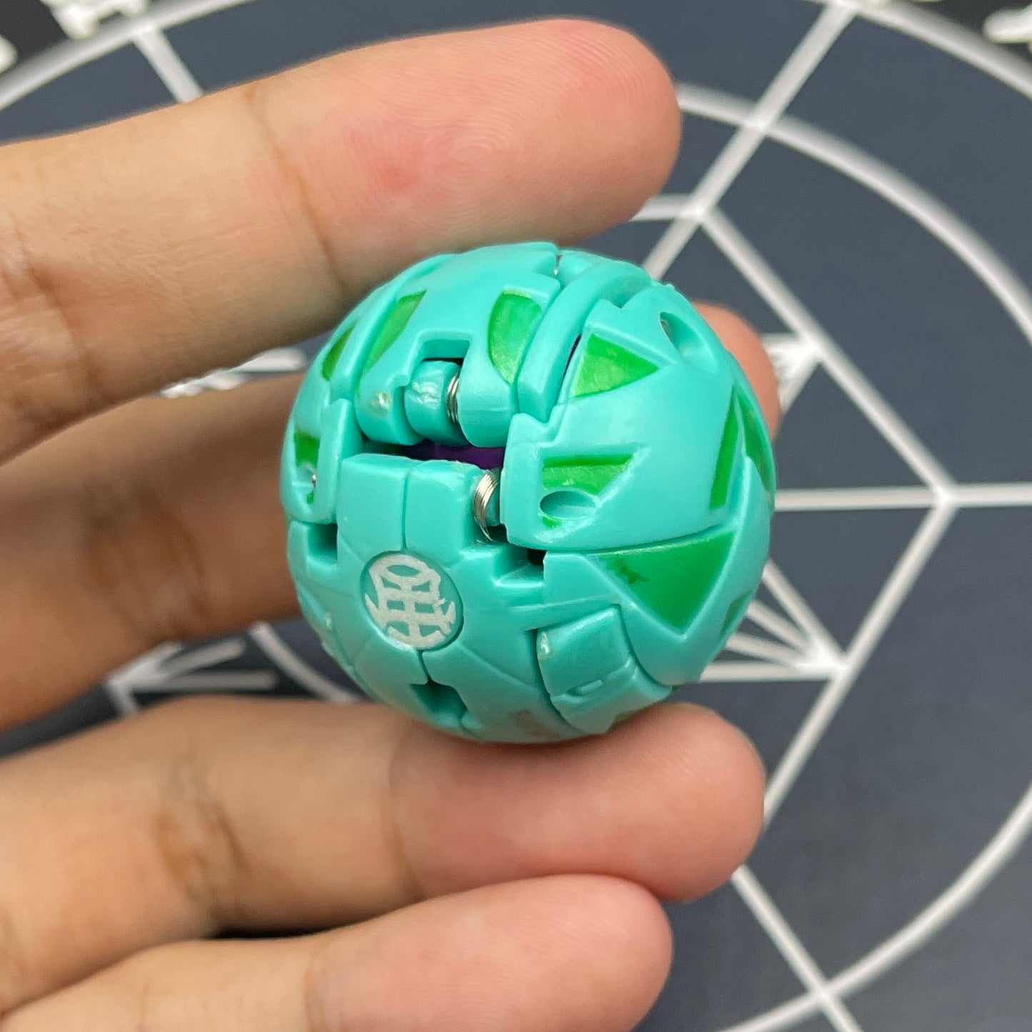 Ventus Mantris B2 Bakugan Battle Brawlers