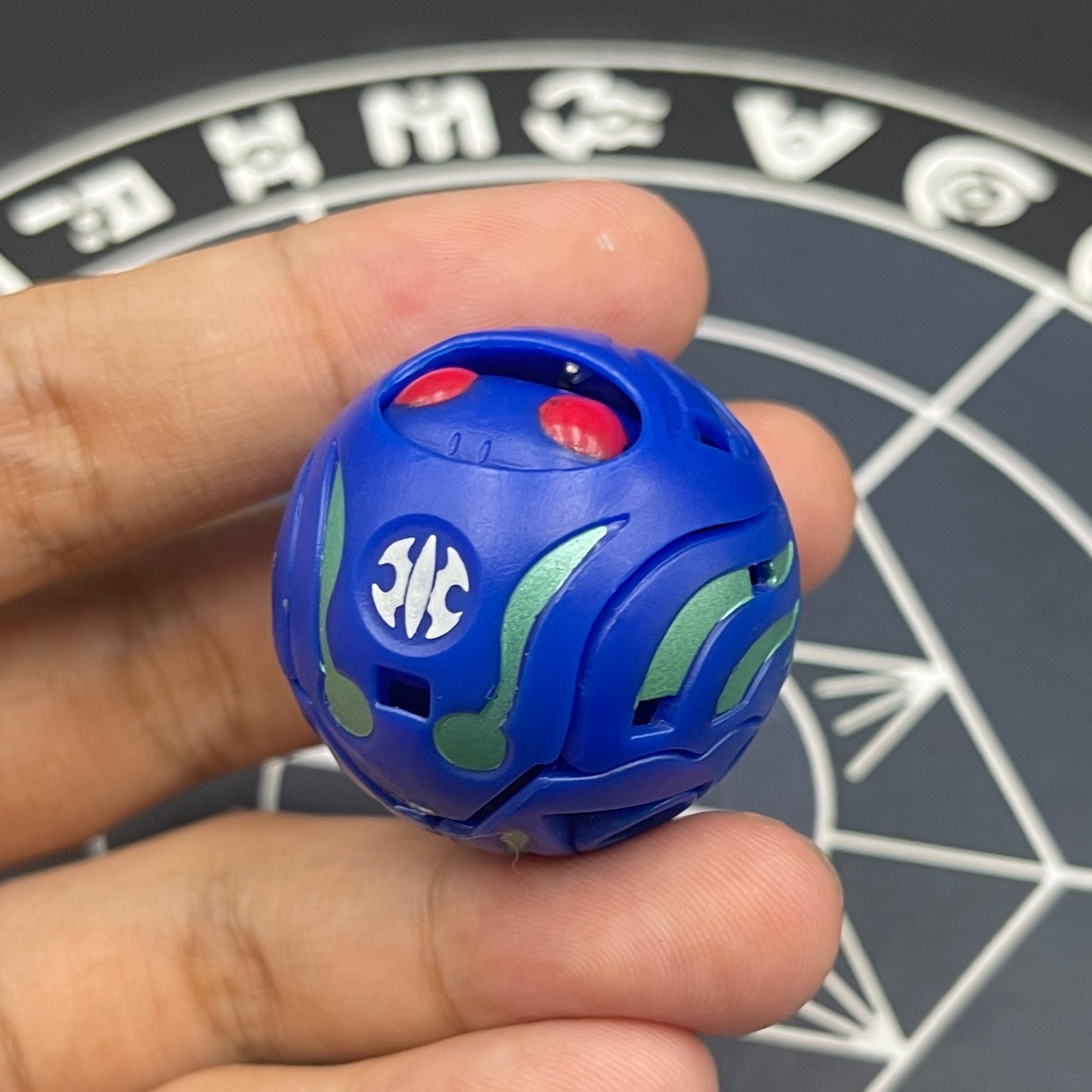 Aquos Elfin B2 Bakugan New Vestroia