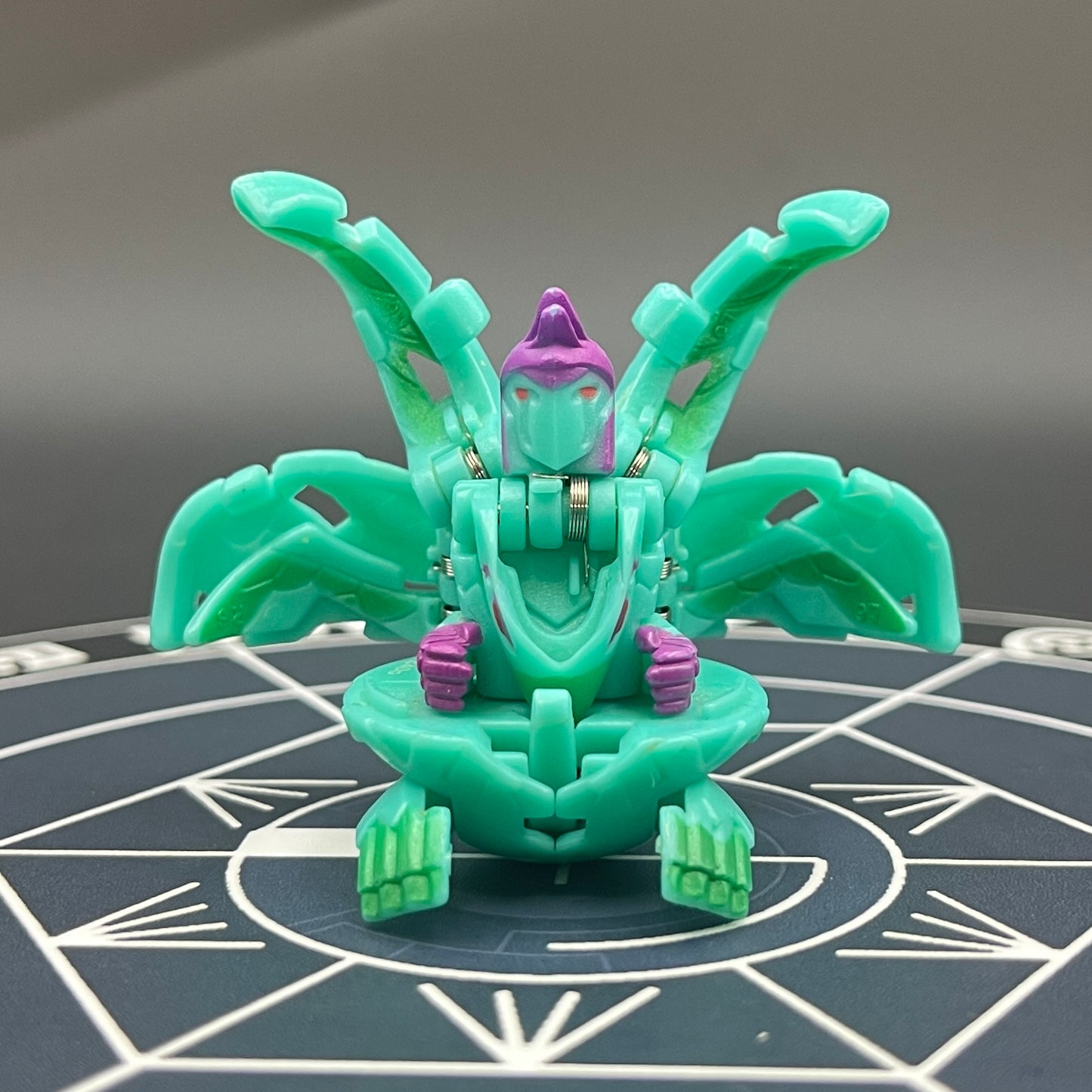 Ventus Ingram B2 Bakugan New Vestroia