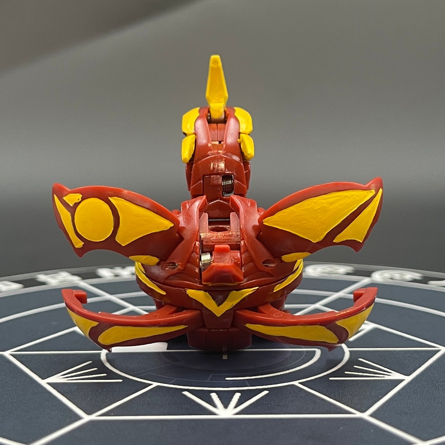 Cross Dragonoid B2 Pyrus Custom Painted | Bakugan New Vestroia