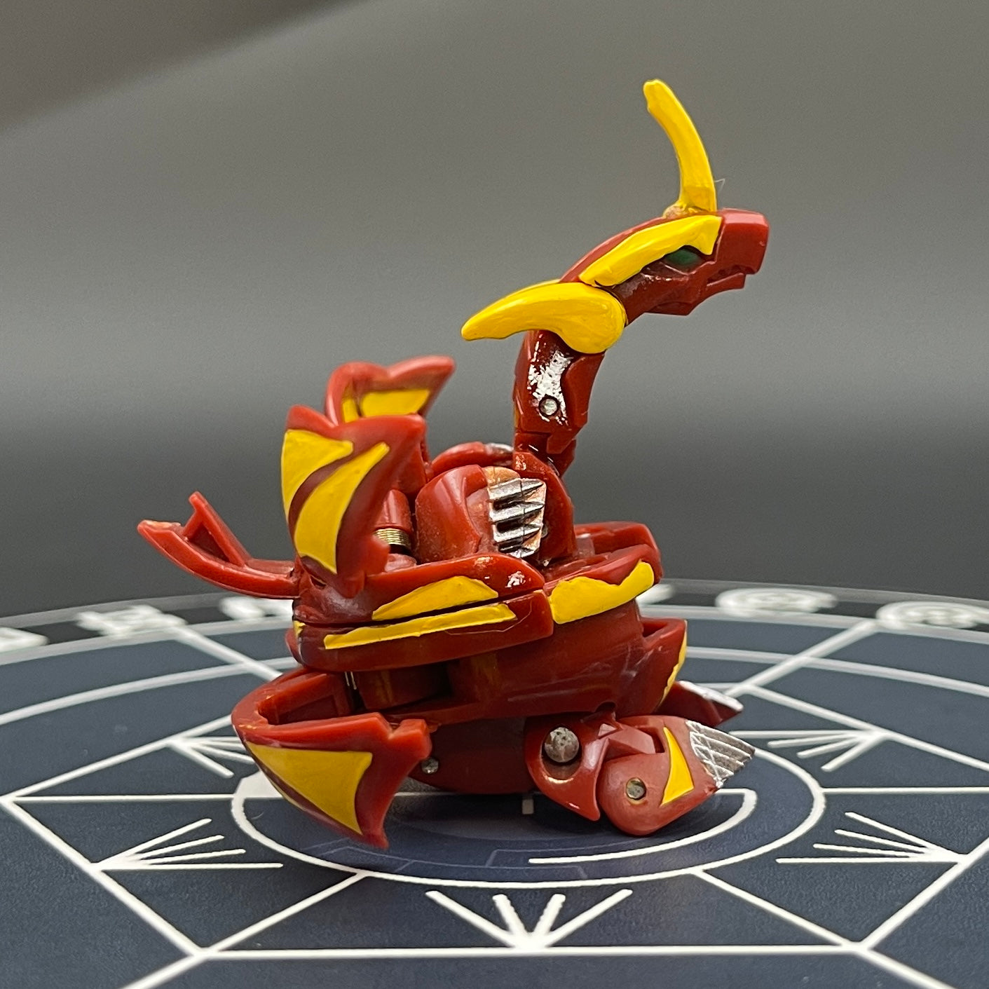 Cross Dragonoid B2 Pyrus Custom Painted | Bakugan New Vestroia