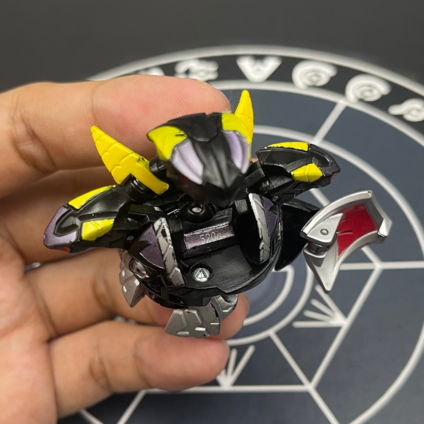Knight Percival B2 Darkus | Bakugan New Vestroia