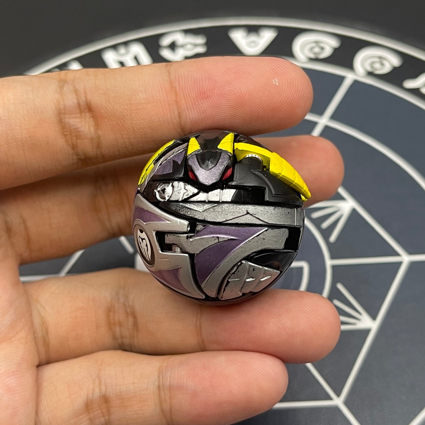Knight Percival B2 Darkus | Bakugan New Vestroia