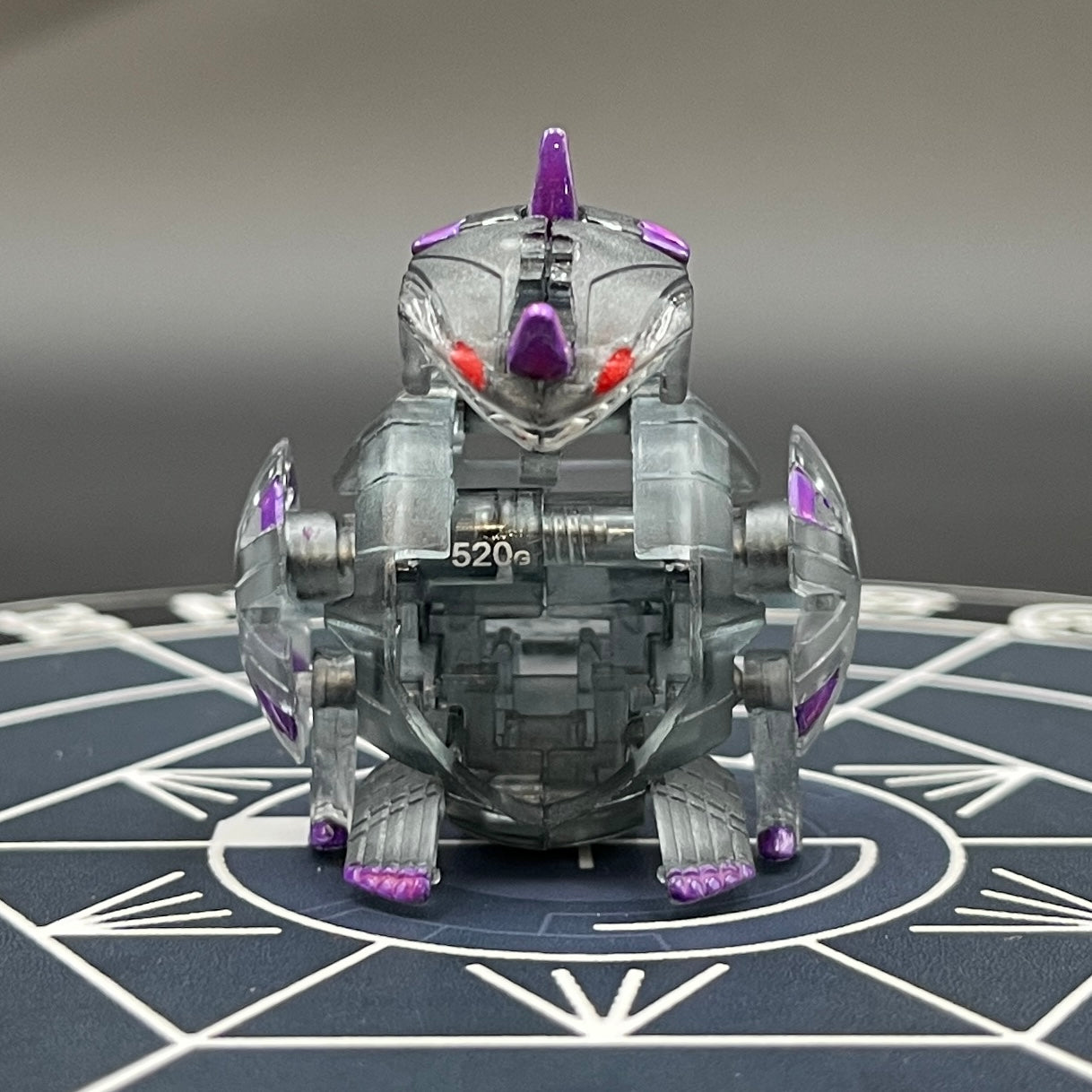 Darkus Hydranoid Single Headed B2 Translucent Bakugan Battle Brawlers