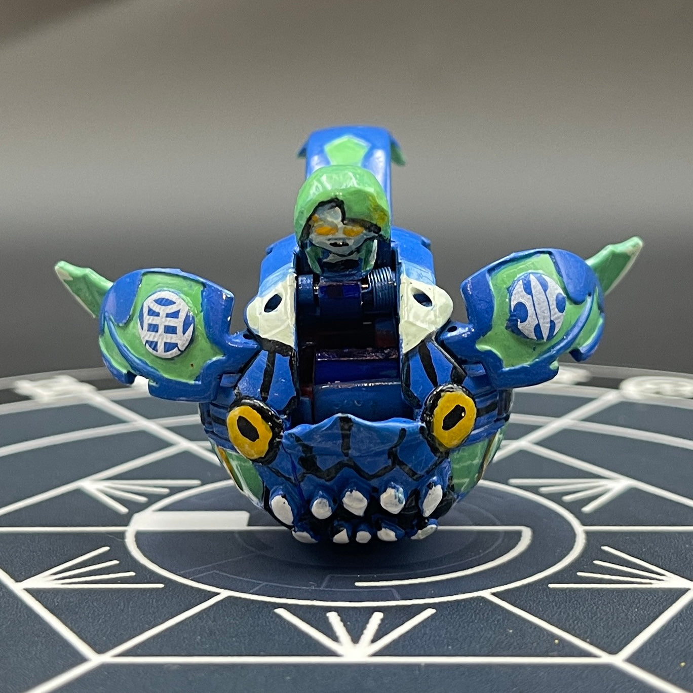 Tayghen B2 Custom Painted Bakugan Battle Brawlers