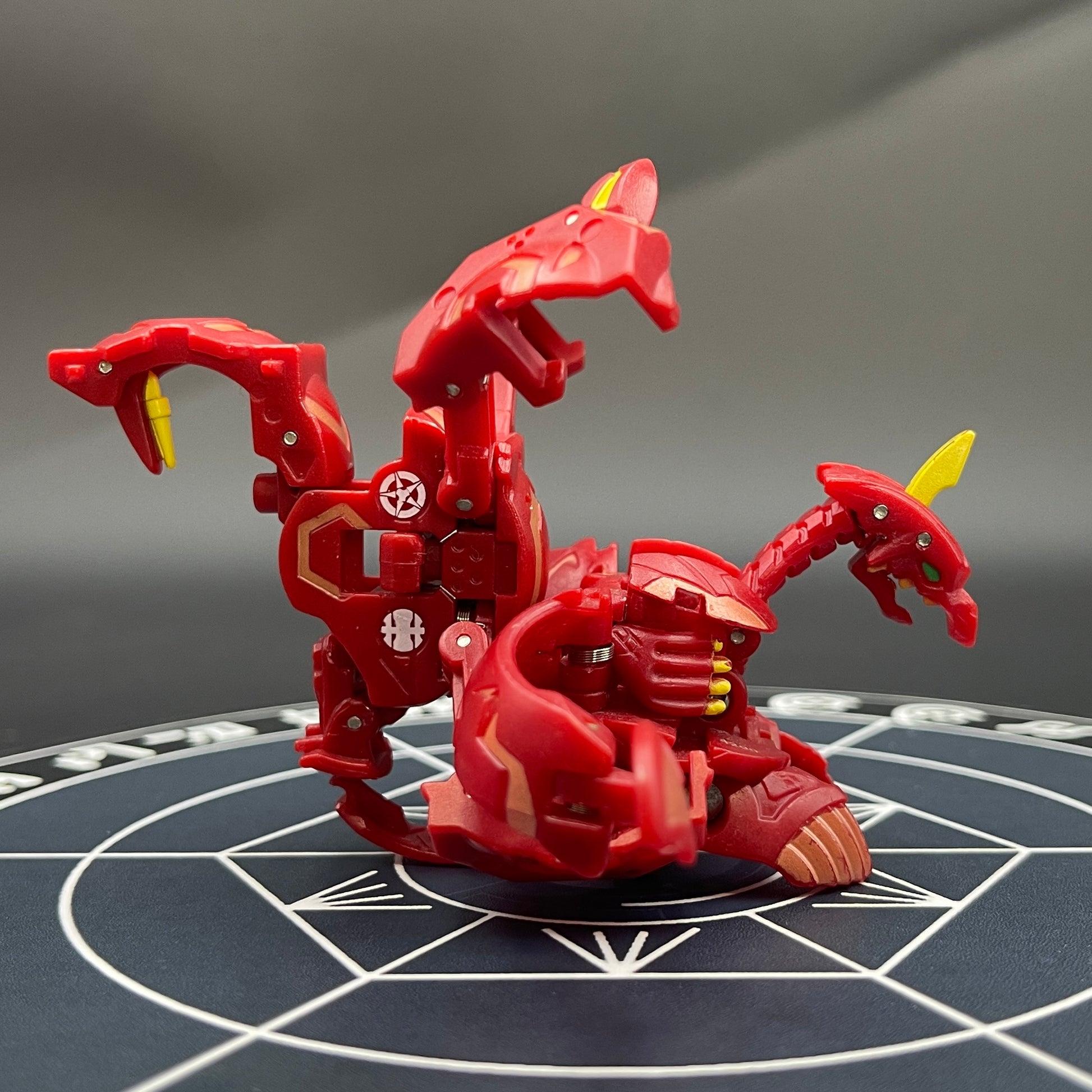Pyrus Viper Helios B2 & Pyrus Metalfencer Trap Bakugan New Vestroia