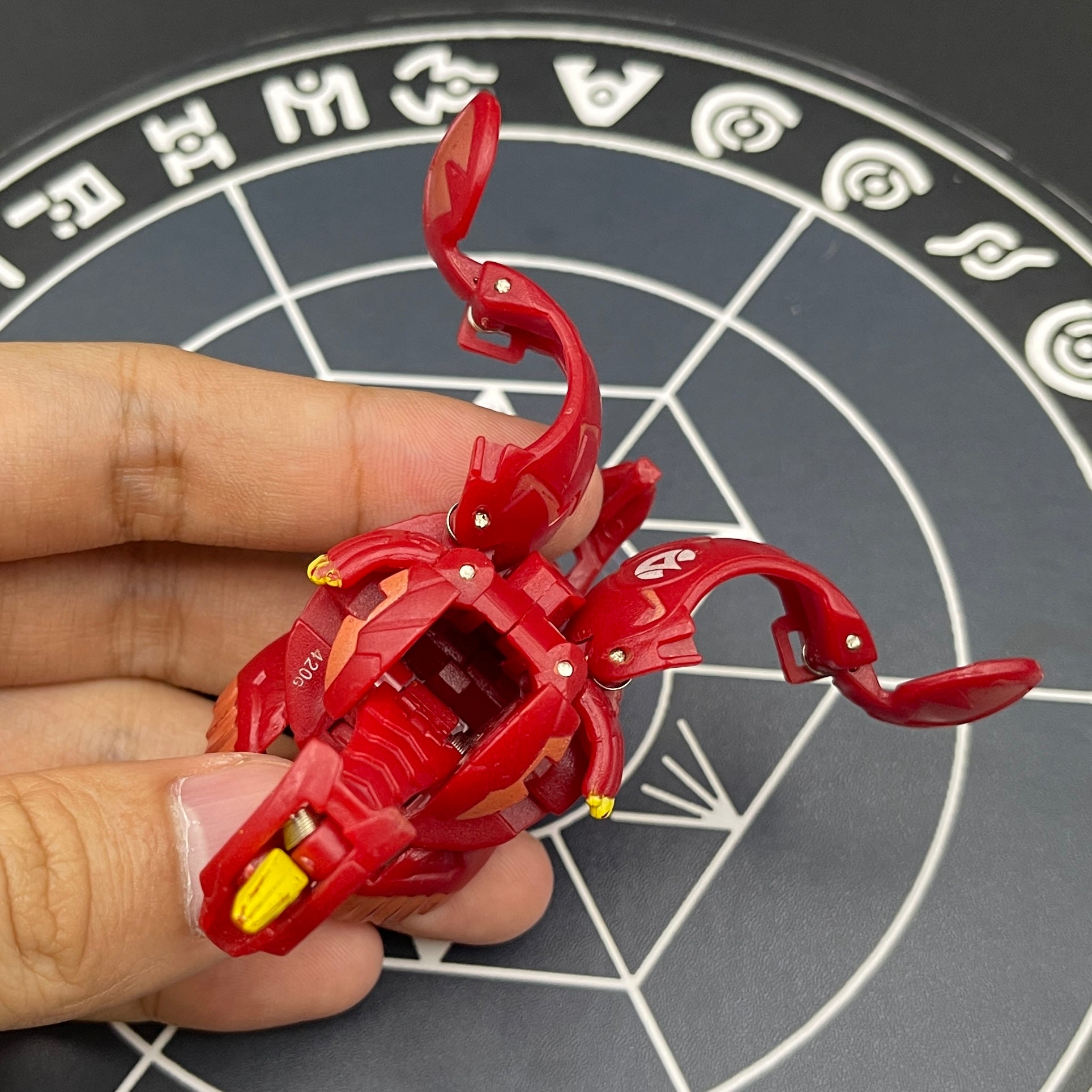 Pyrus Viper Helios B2 Bakugan New Vestroia