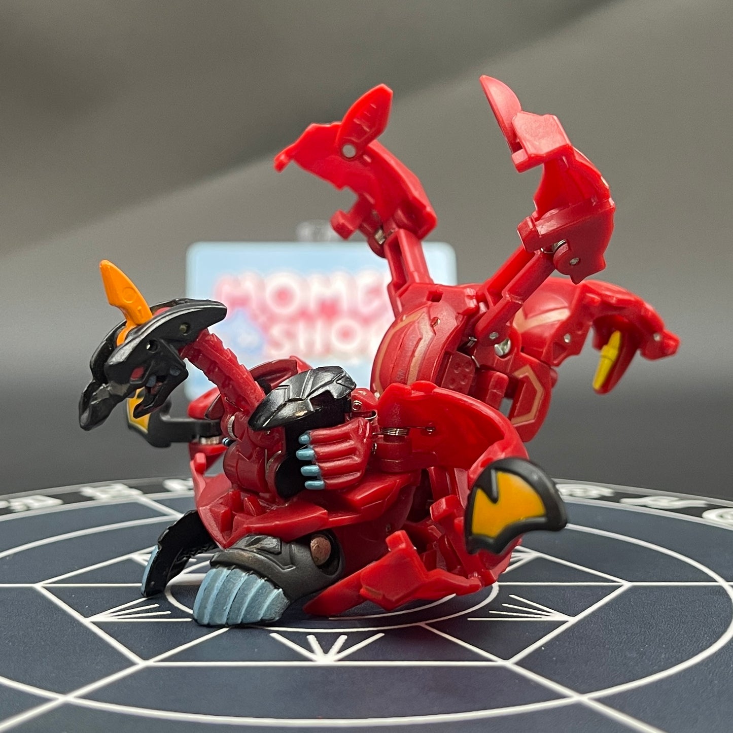 Pyrus Viper Helios B2 (Anime Colors Japan) & Pyrus Metalfencer Trap Bakugan New Vestroia