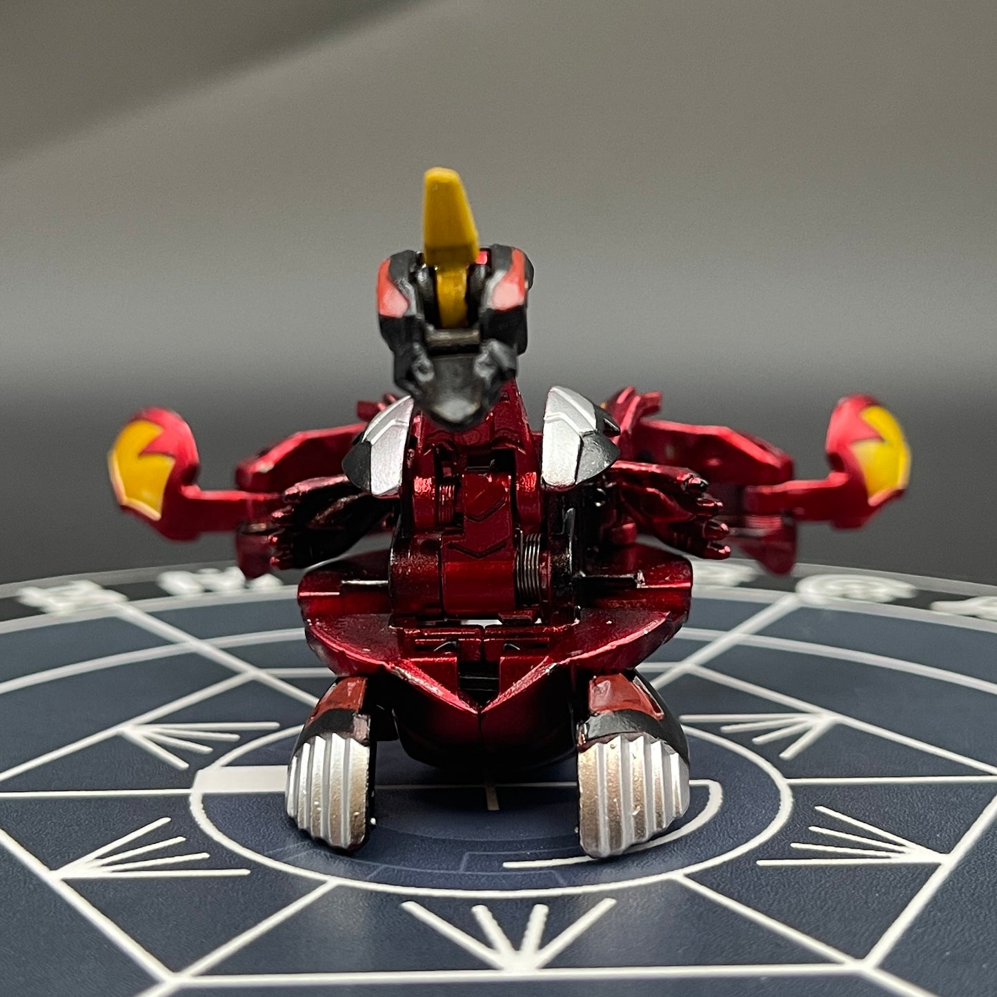 Viper Helios B2 Pyrus Custom Painted | Bakugan New Vestroia