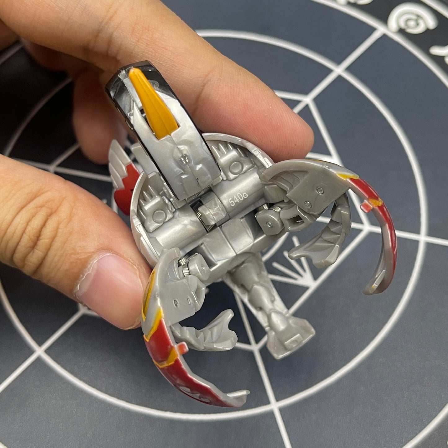 Pyrus Helios MK2 B2 Bakugan New Vestroia