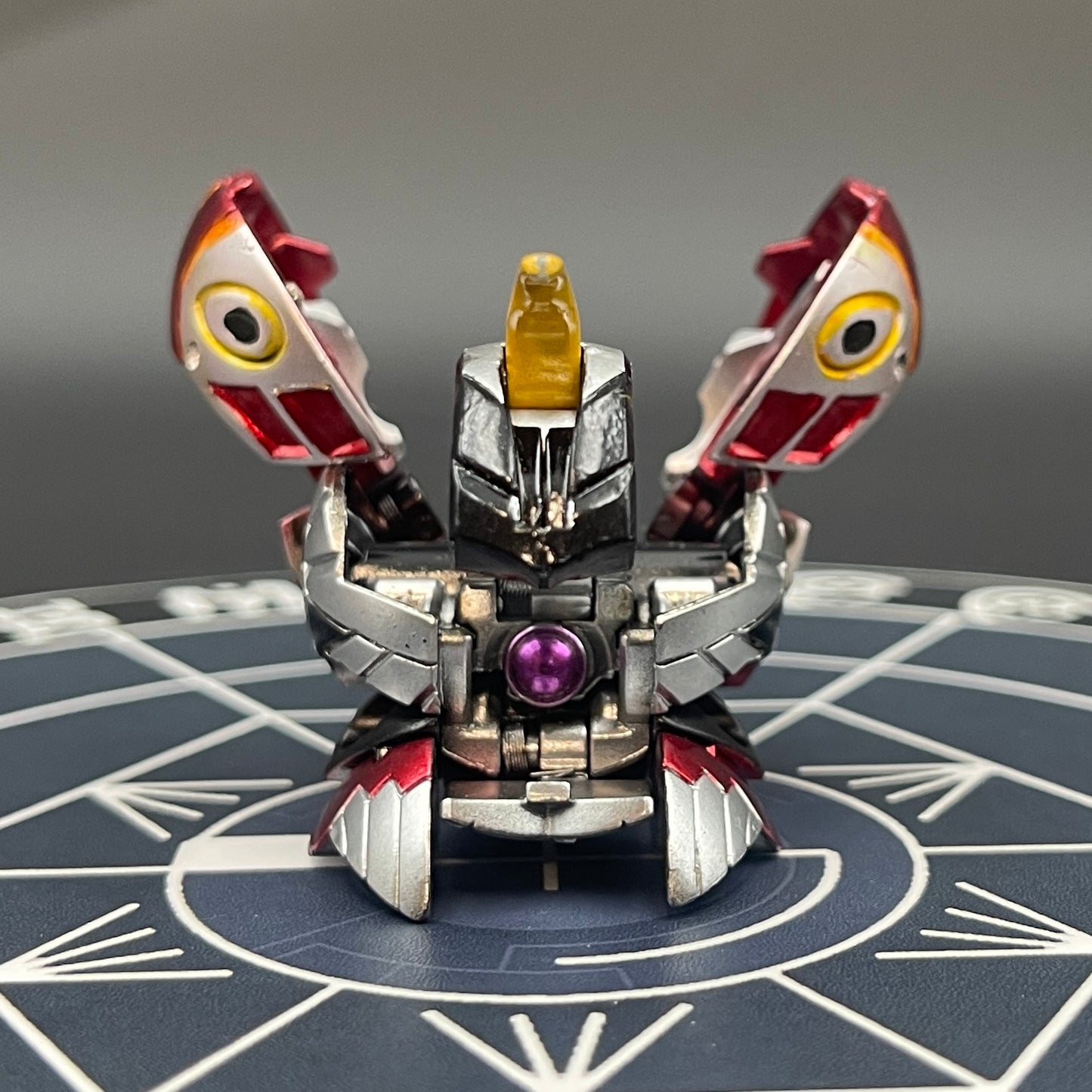 Helios MK2 B2 Pyrus Custom Painted | Bakugan New Vestroia