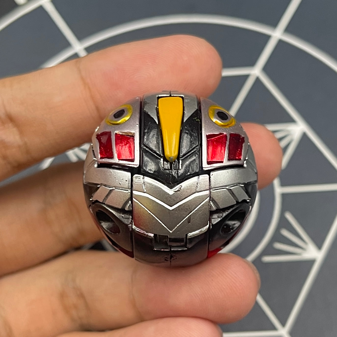 Helios MK2 B2 Pyrus Custom Painted | Bakugan New Vestroia