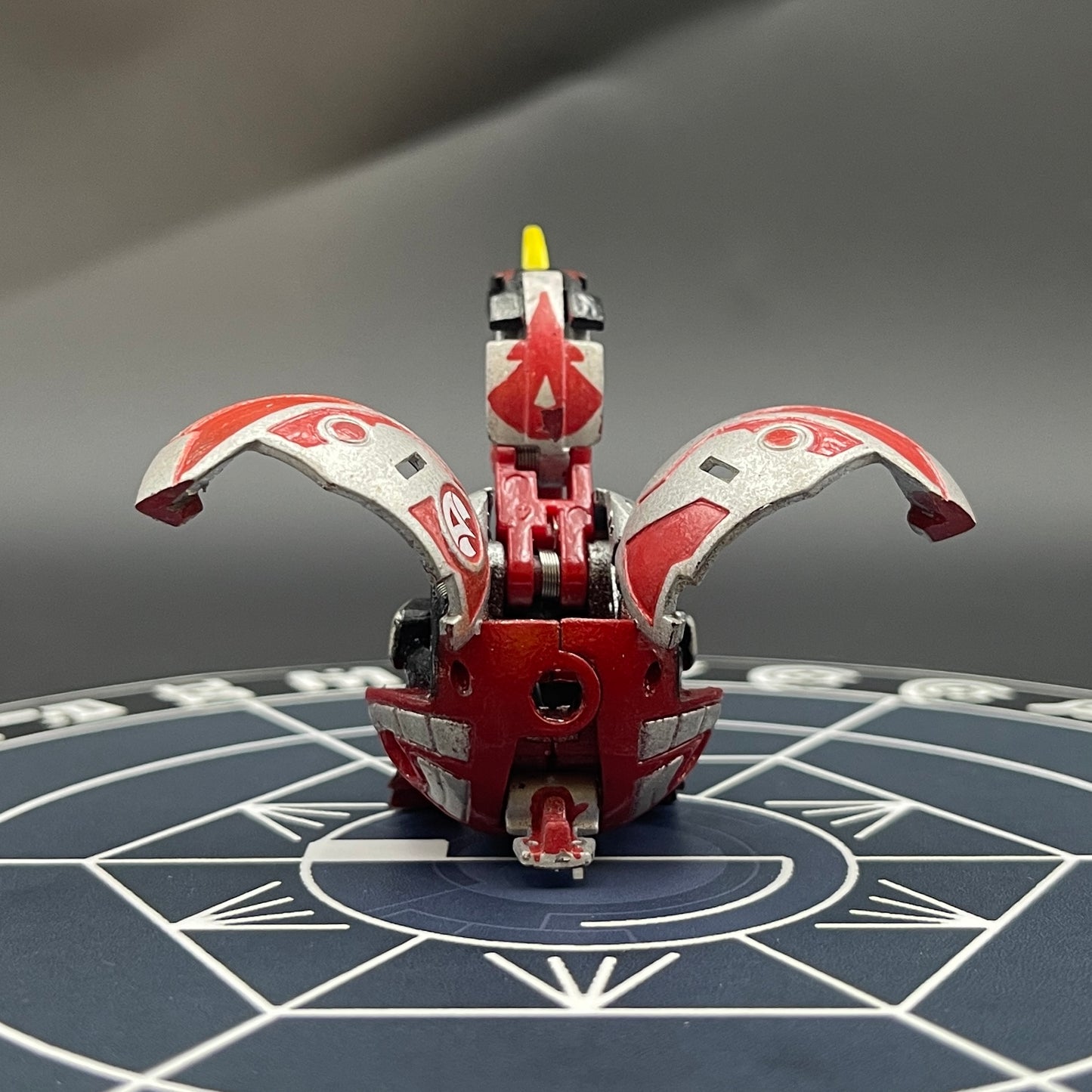 Cyborg Helios B2 Pyrus Custom Painted | Bakugan New Vestroia