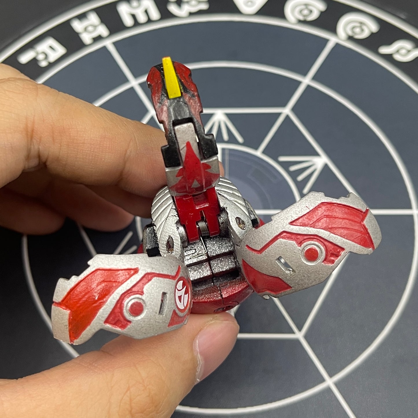 Cyborg Helios B2 Pyrus Custom Painted | Bakugan New Vestroia