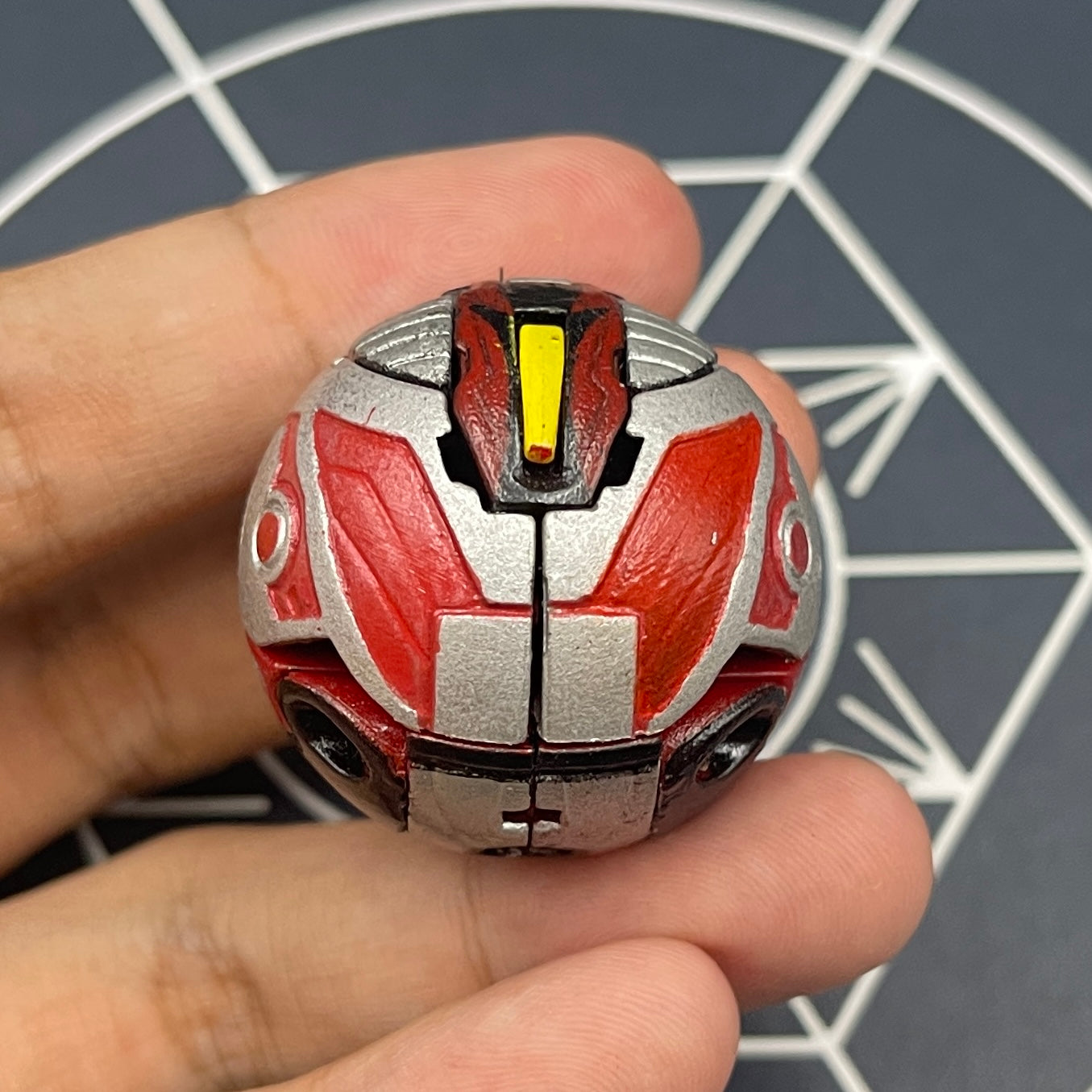 Cyborg Helios B2 Pyrus Custom Painted | Bakugan New Vestroia