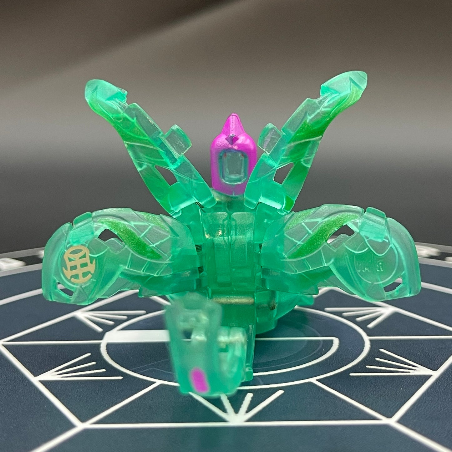 Ventus Ingram B2 Translucent Bakugan New Vestroia
