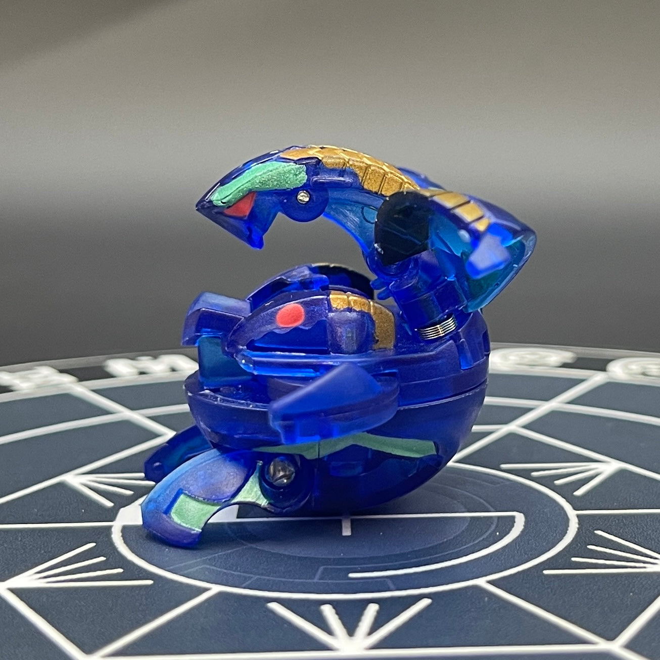 Aquos Percival B2 Translucent Bakugan New Vestroia
