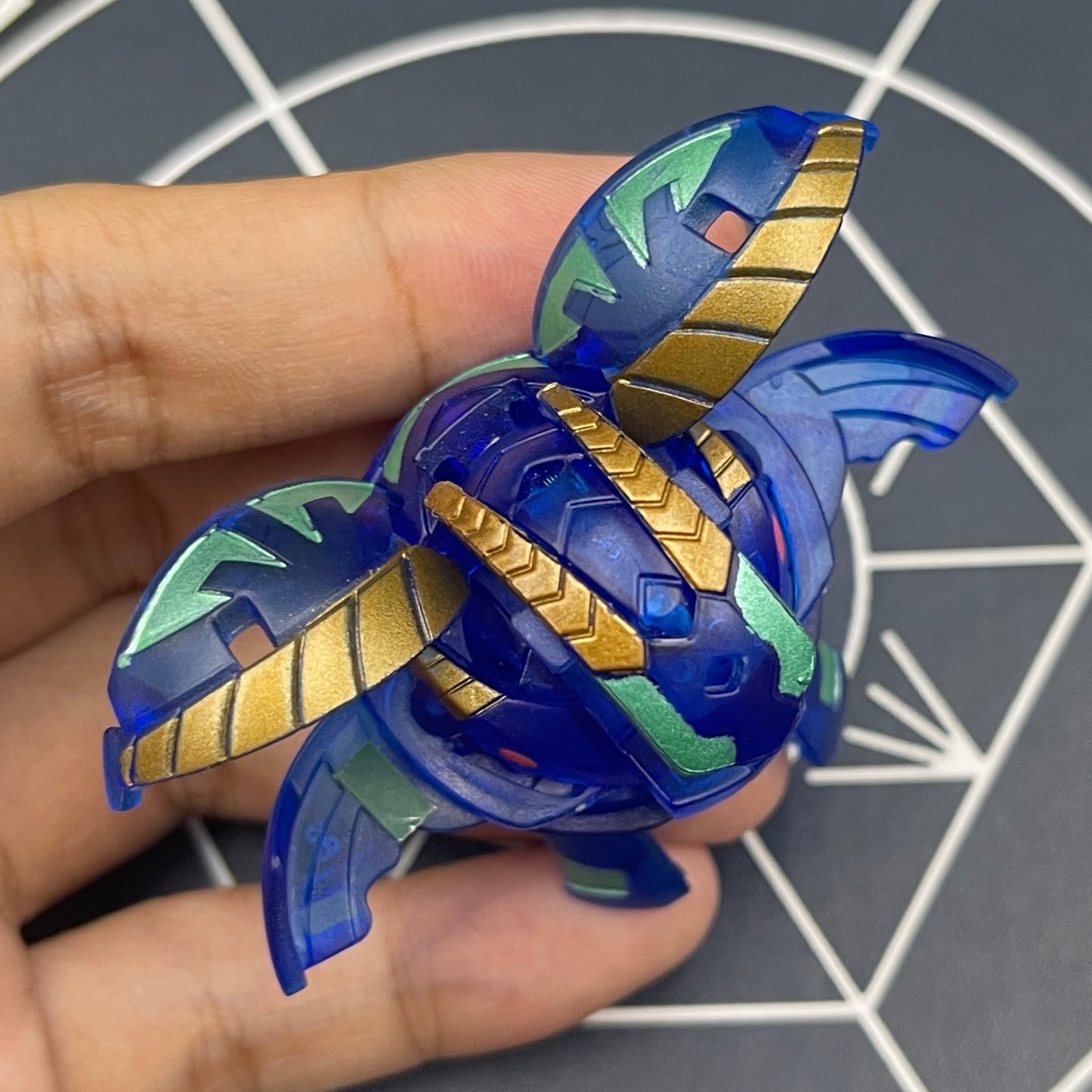 Aquos Percival B2 Translucent Bakugan New Vestroia