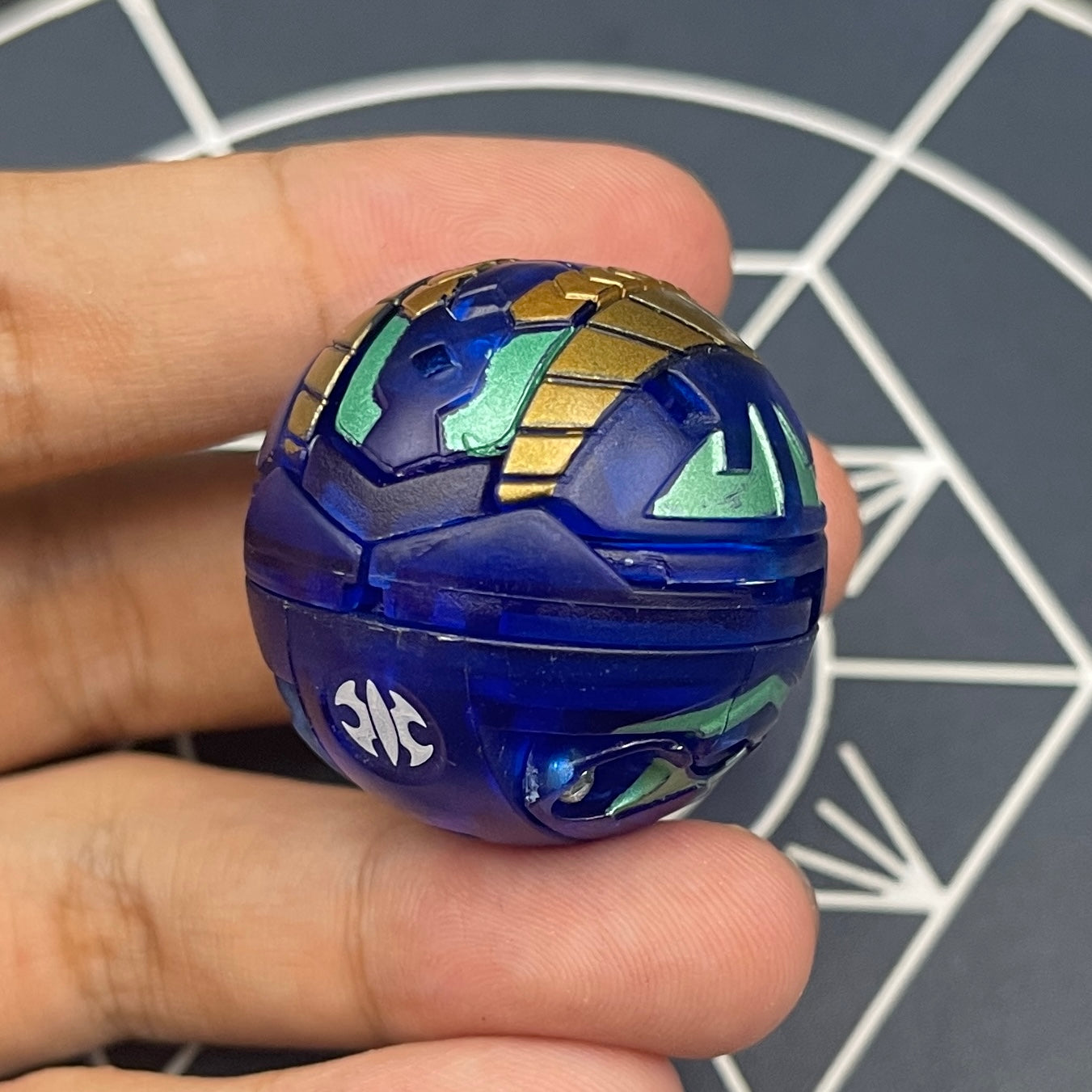 Aquos Percival B2 Translucent Bakugan New Vestroia