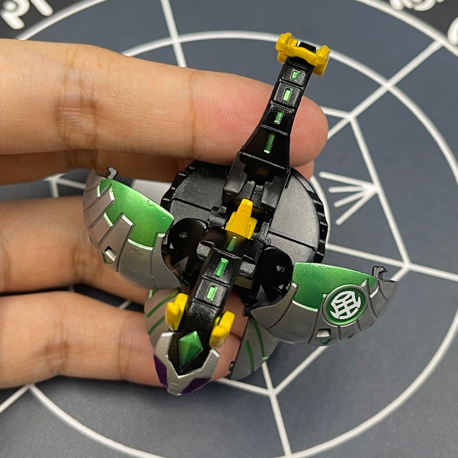 Altair B2 Ventus Custom Painted | Bakugan New Vestroia