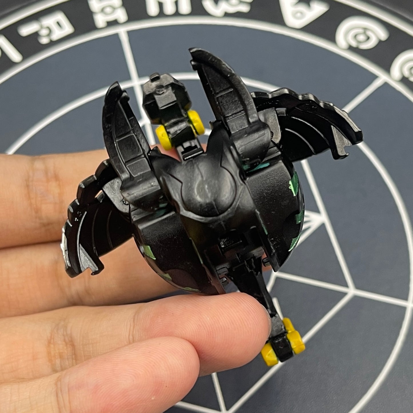 Altair B2 Ventus Custom Painted | Bakugan New Vestroia