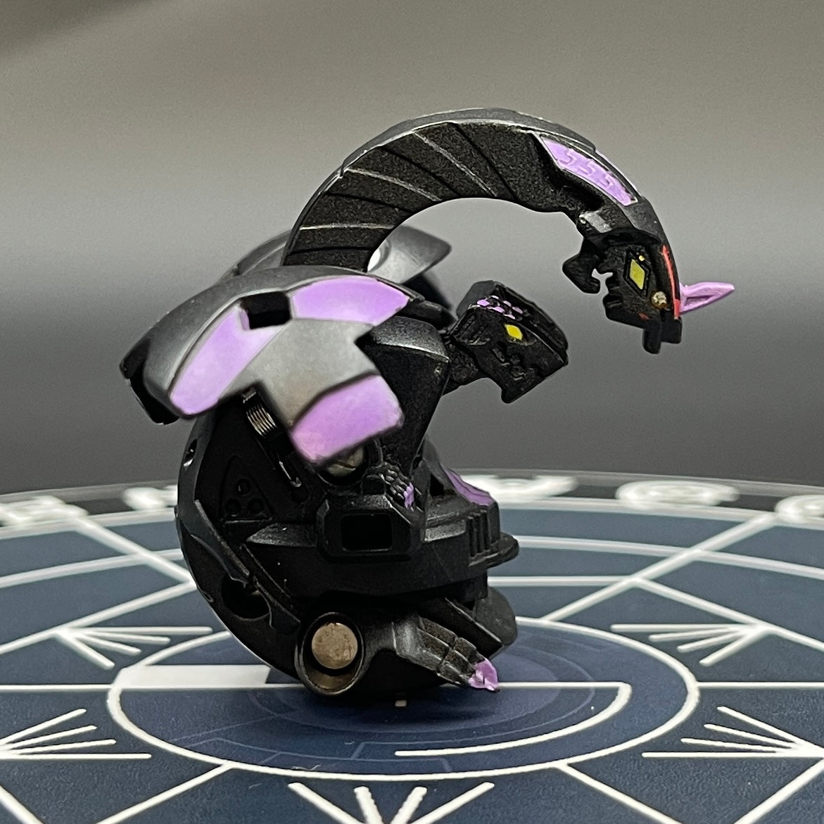 Darkus Hades B2 Bakugan New Vestroia