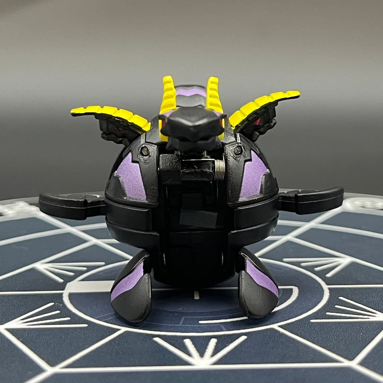 Darkus Midnight Percival B2 Bakugan New Vestroia