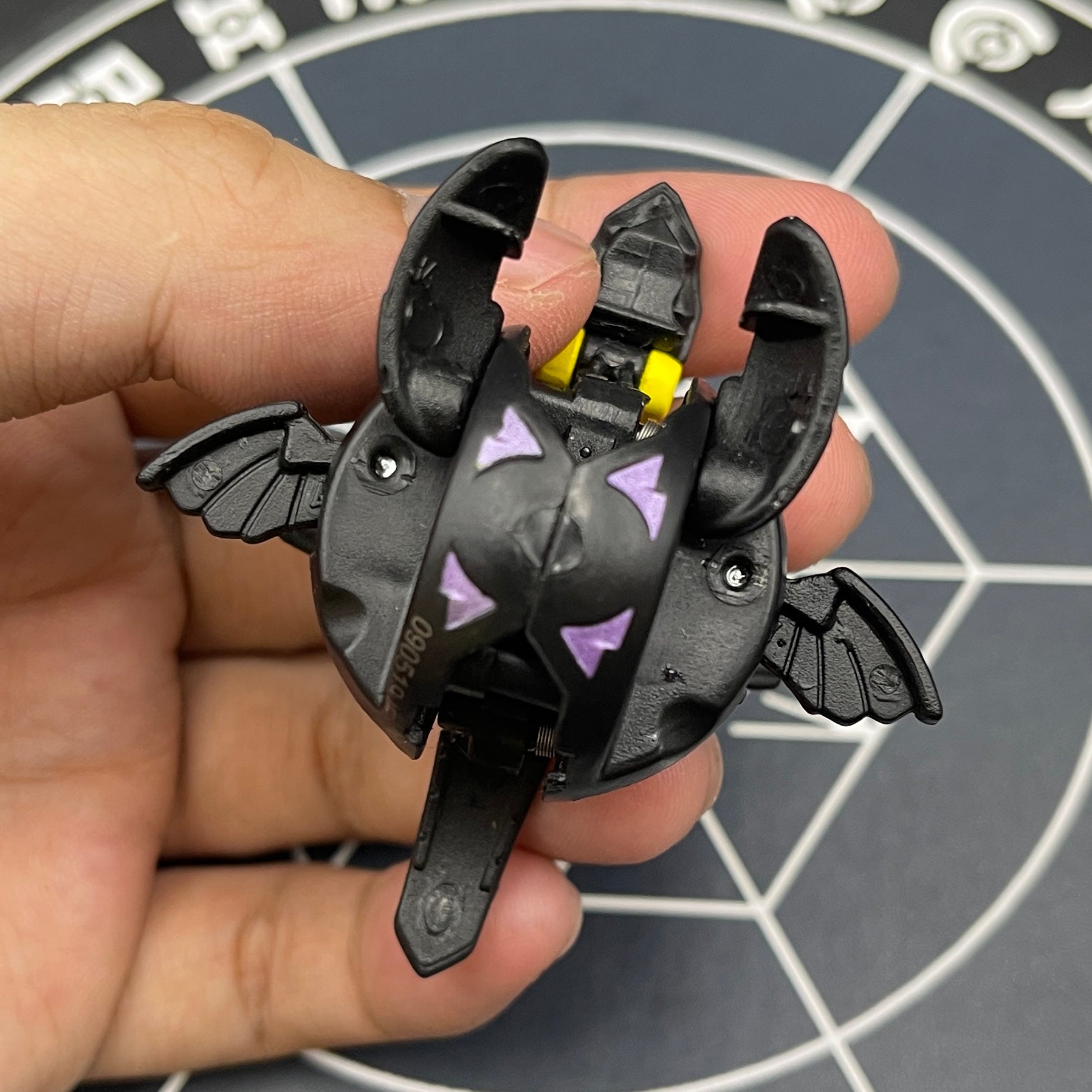 Darkus Midnight Percival B2 Bakugan New Vestroia