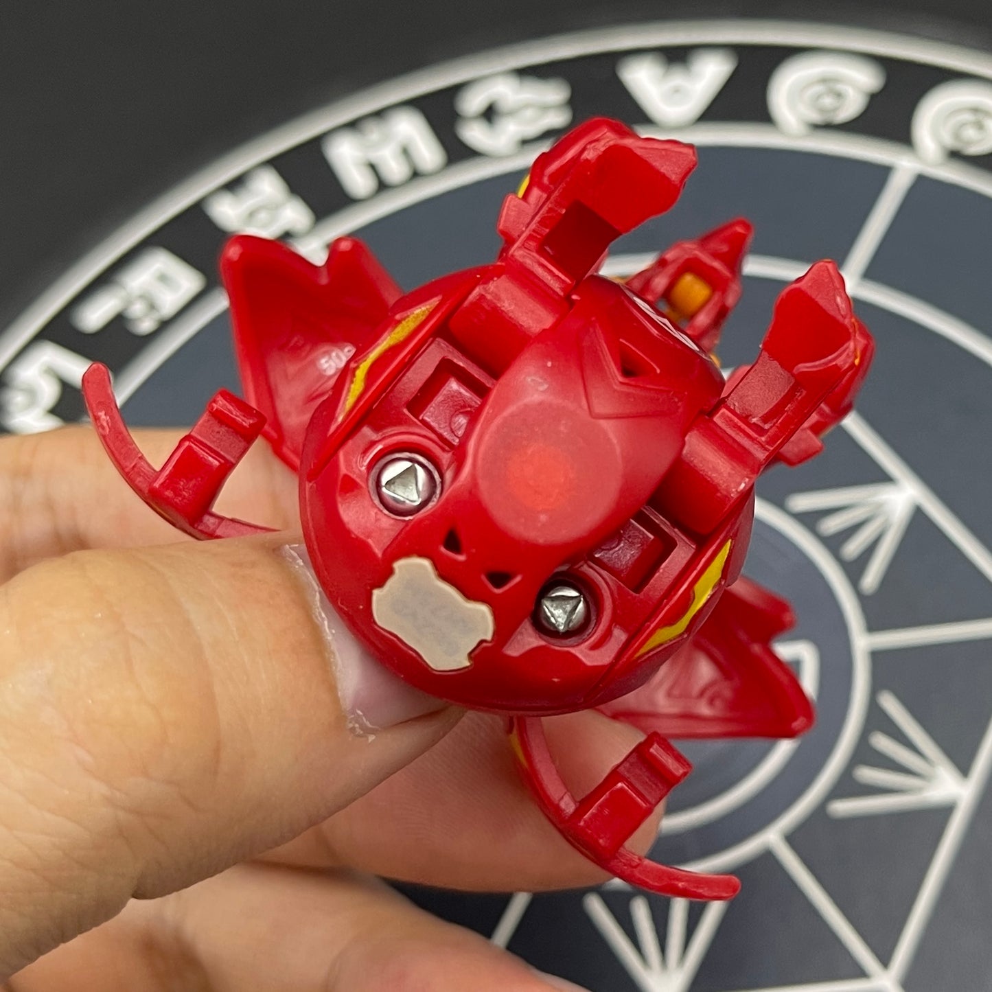 Pyrus Blitz Dragonoid B2 Bakugan Gundalian Invaders