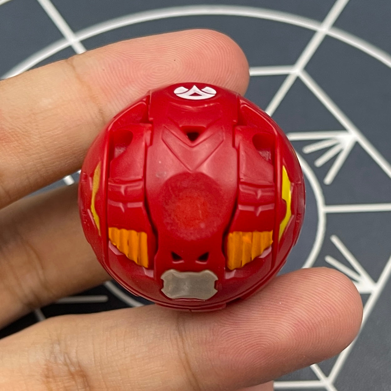 Pyrus Blitz Dragonoid B2 Bakugan Gundalian Invaders