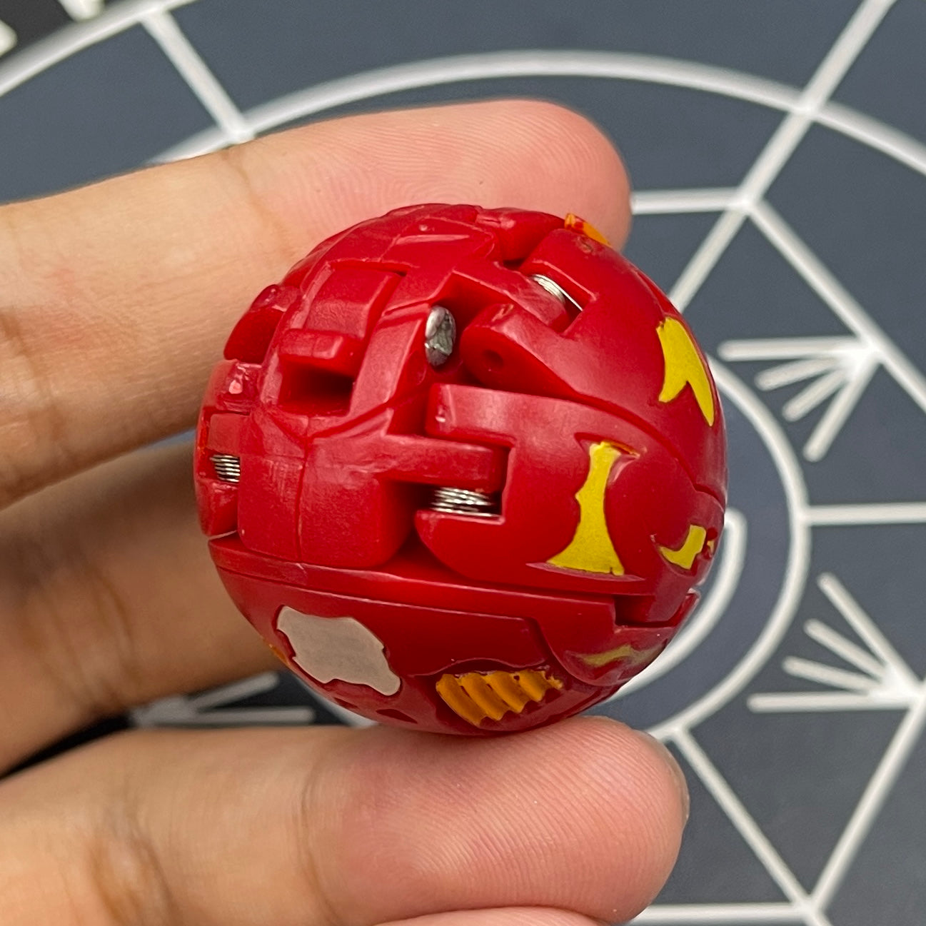 Pyrus Blitz Dragonoid B2 Bakugan Gundalian Invaders