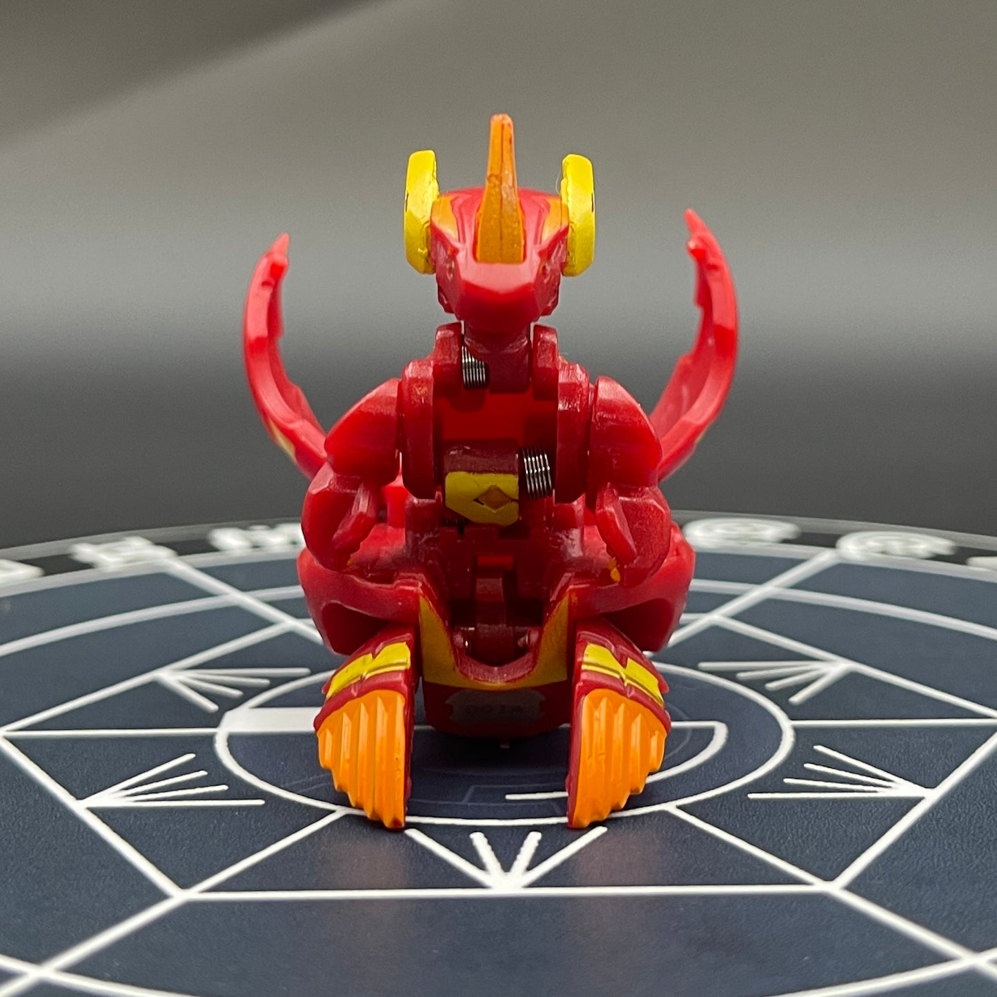 Pyrus Helix Dragonoid B2 Bakugan Gundalian Invaders