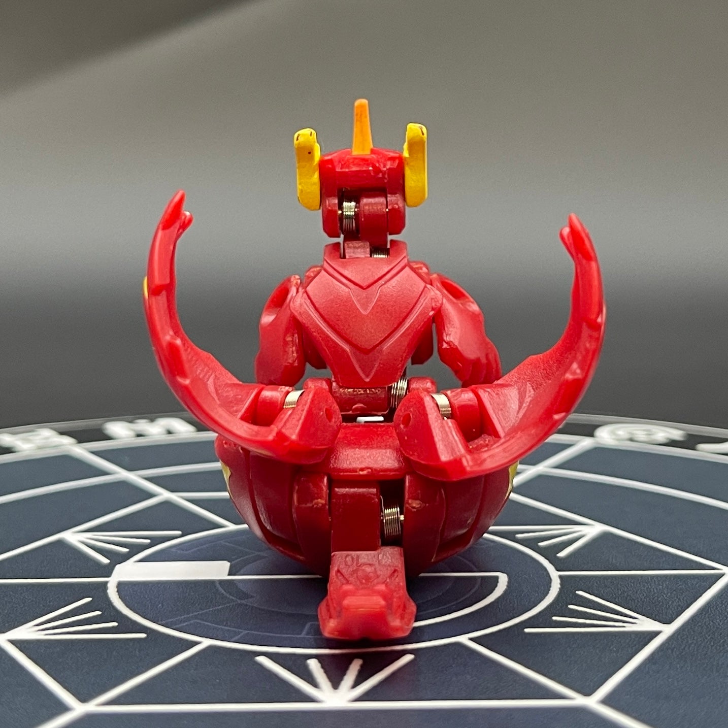 Pyrus Helix Dragonoid B2 Bakugan Gundalian Invaders