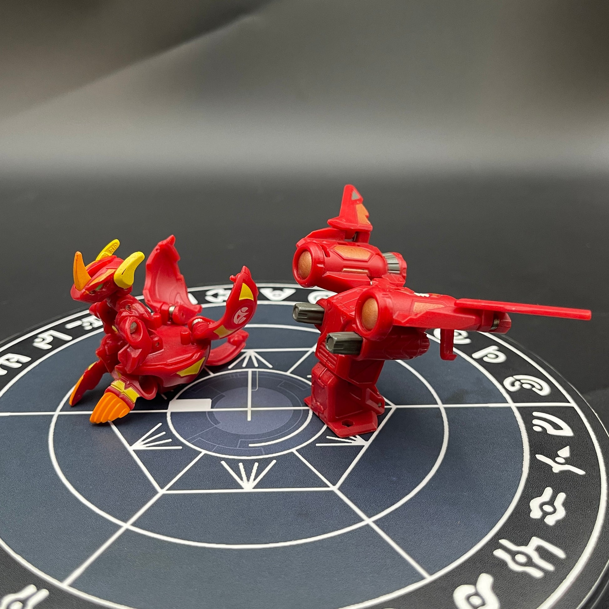 Pyrus Helix Dragonoid B2 & Battle Gear Copper JetKor Bakugan Gundalian Invaders