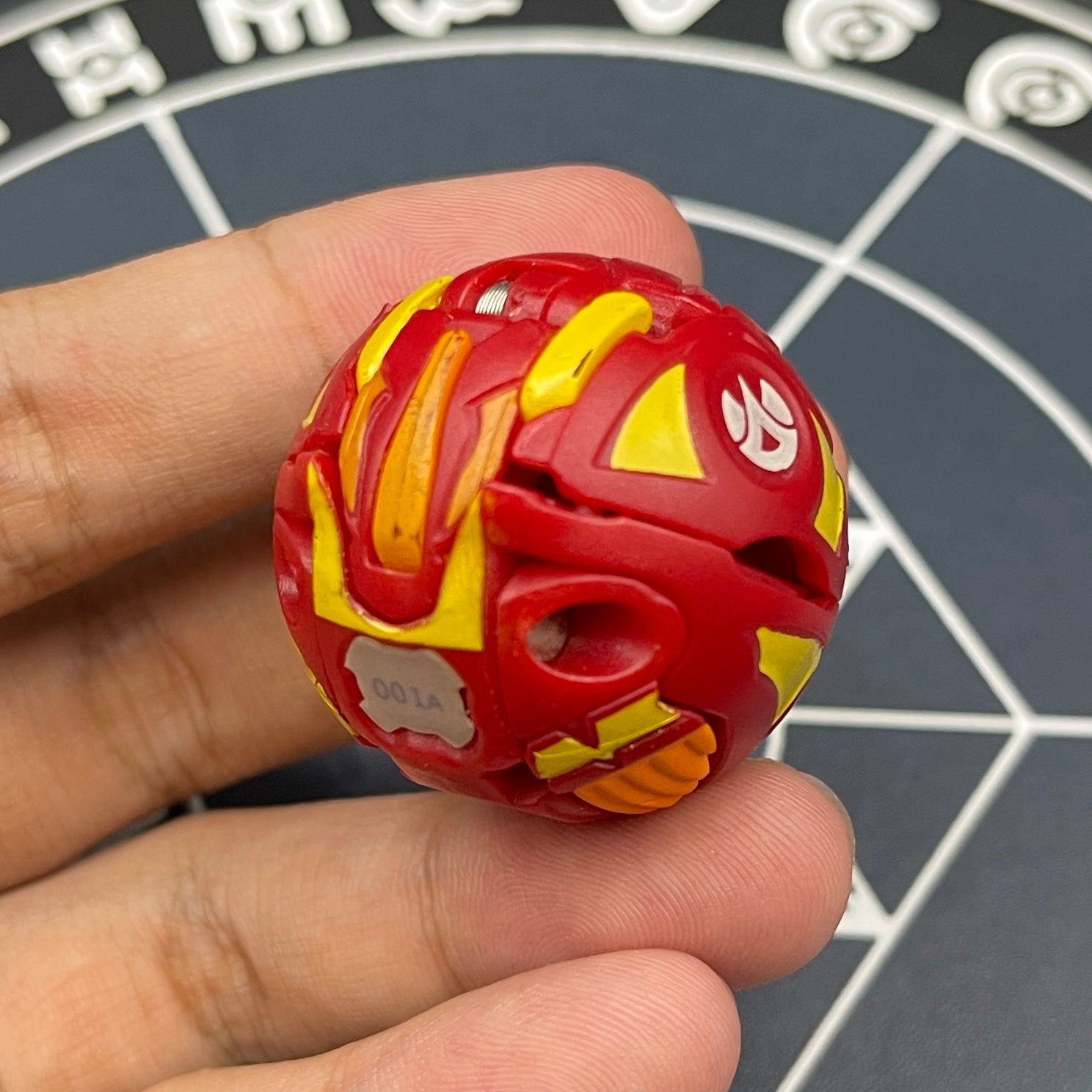 Pyrus Helix Dragonoid B2 Bakugan Gundalian Invaders