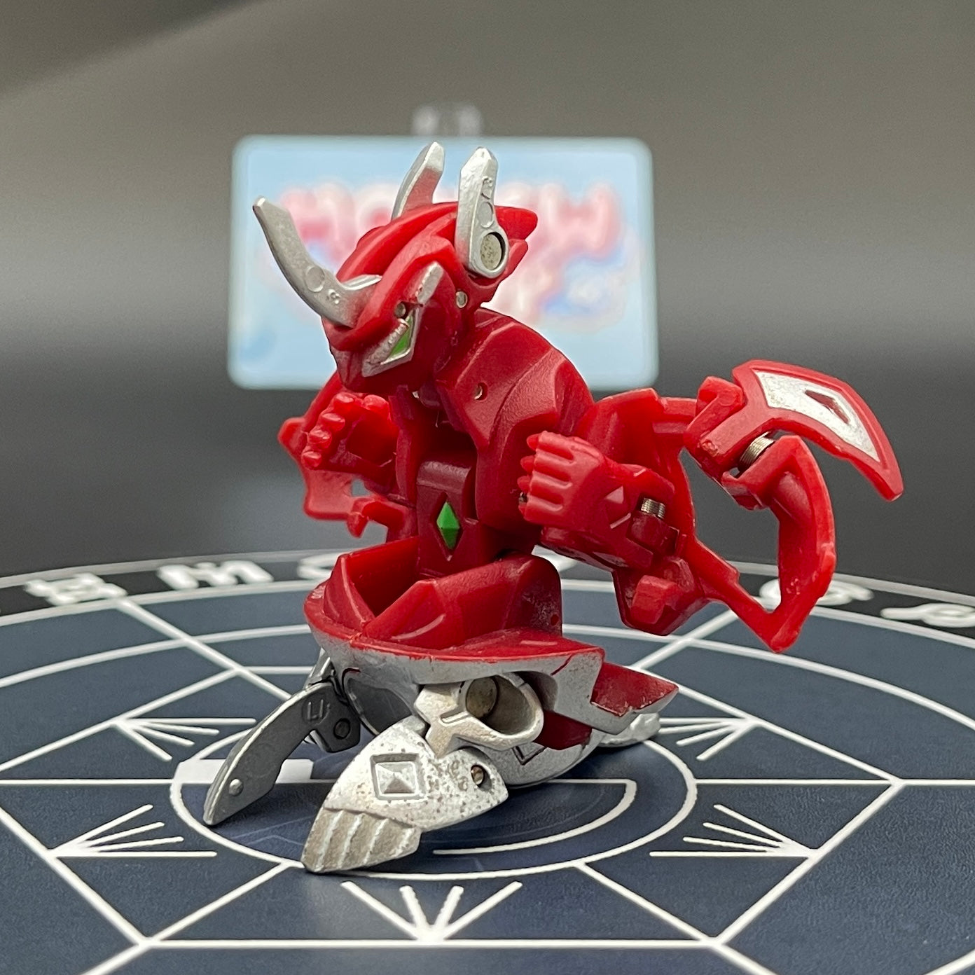 Pyrus Titanium Dragonoid Diecast Metal Bakugan Mechtanium Surge
